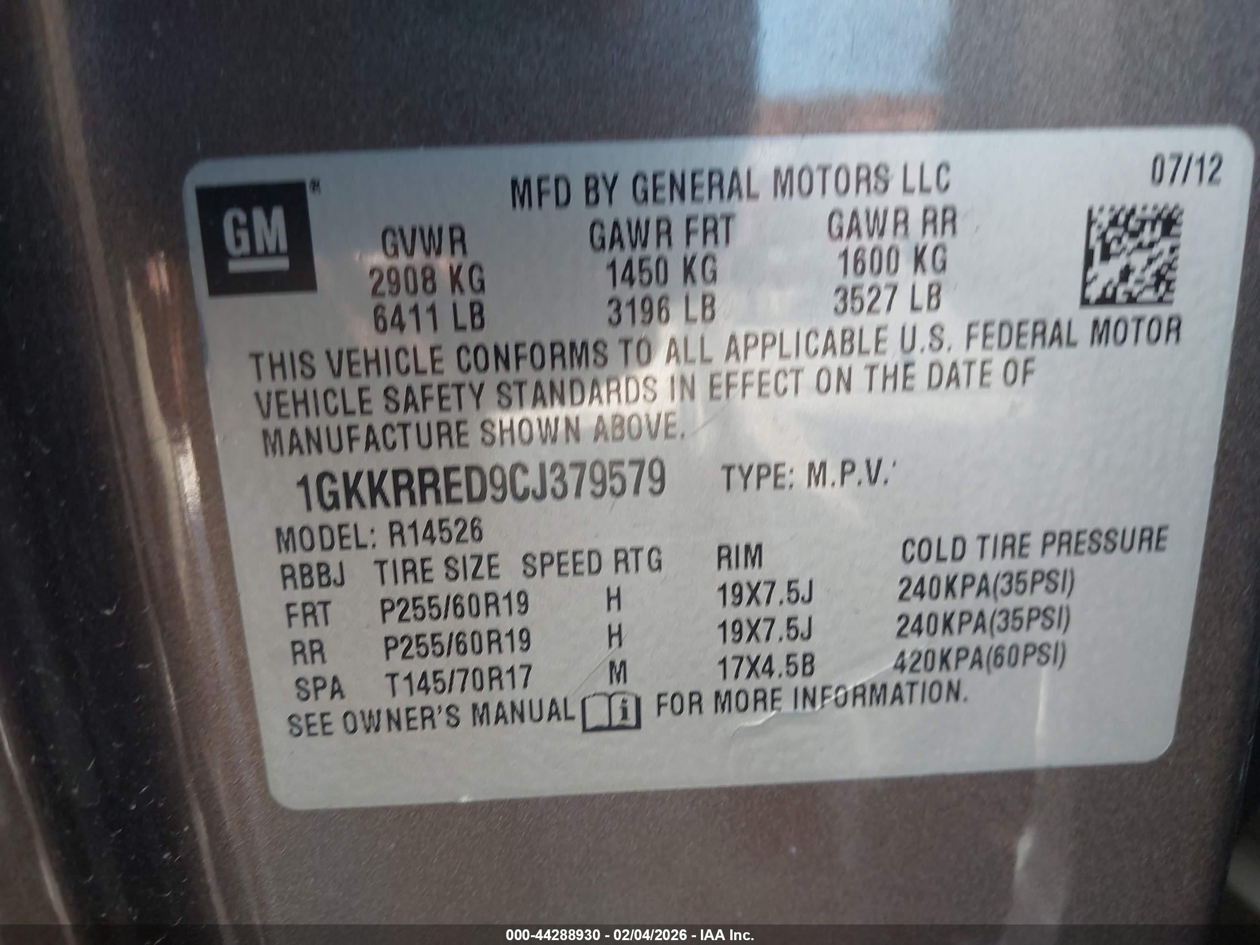 GMC ACADIA image 9