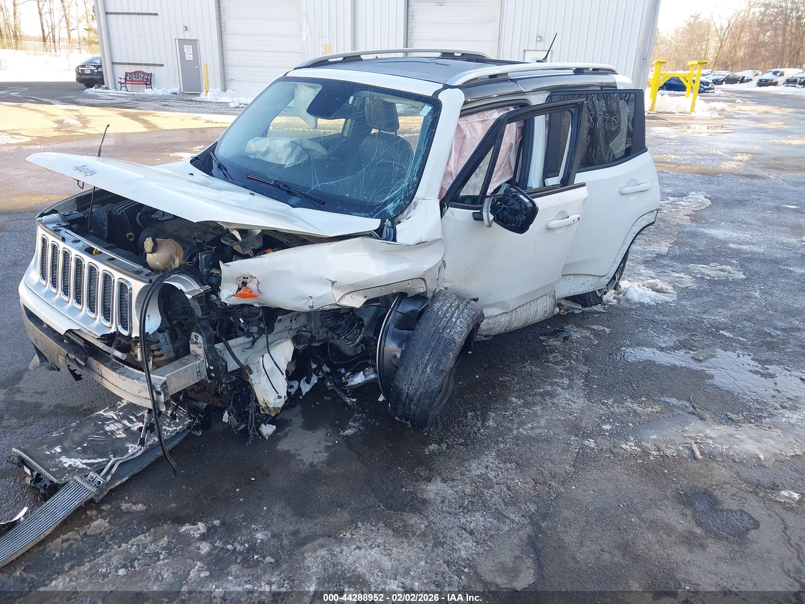 JEEP RENEGADE image 2