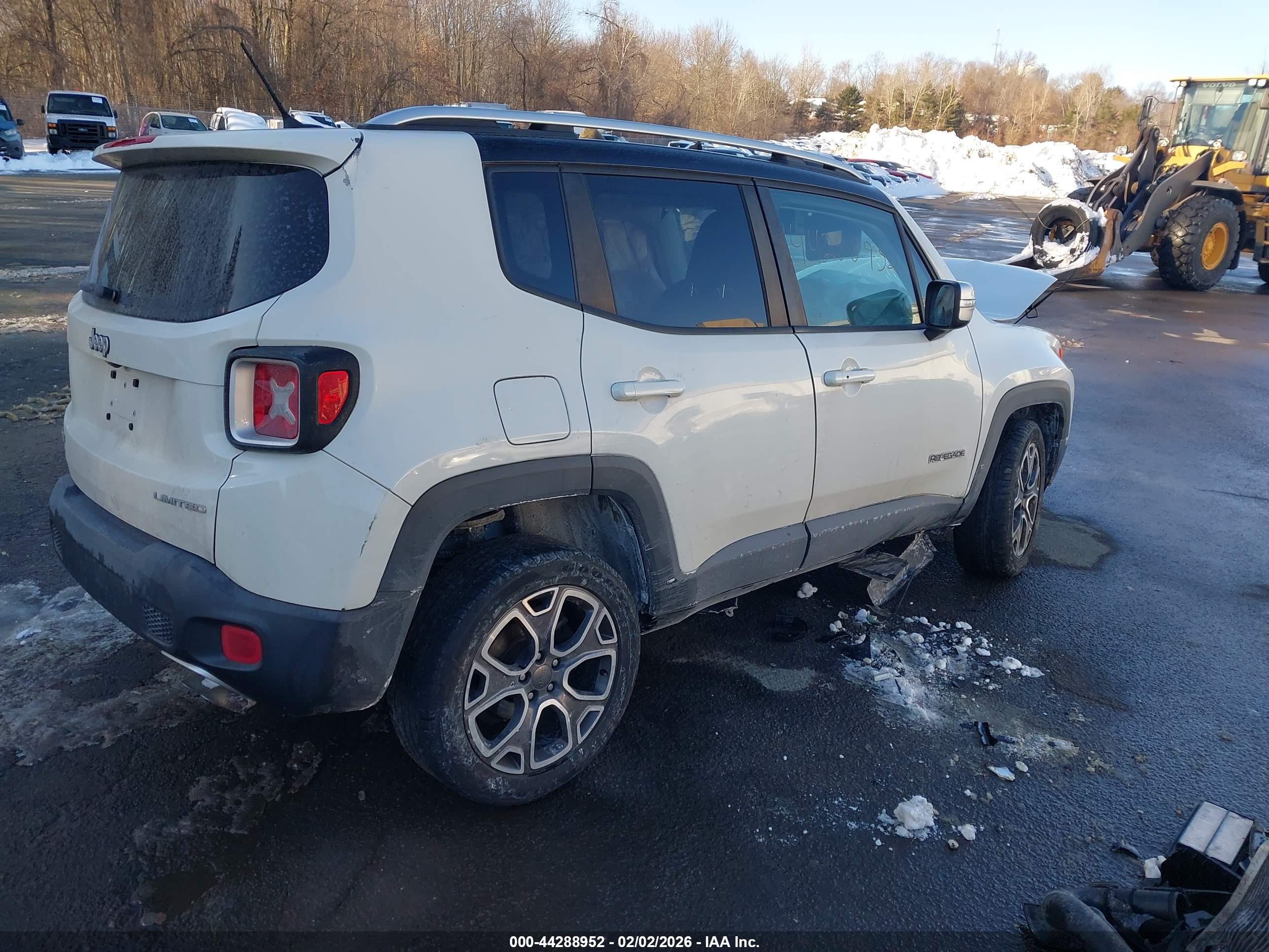 JEEP RENEGADE image 4