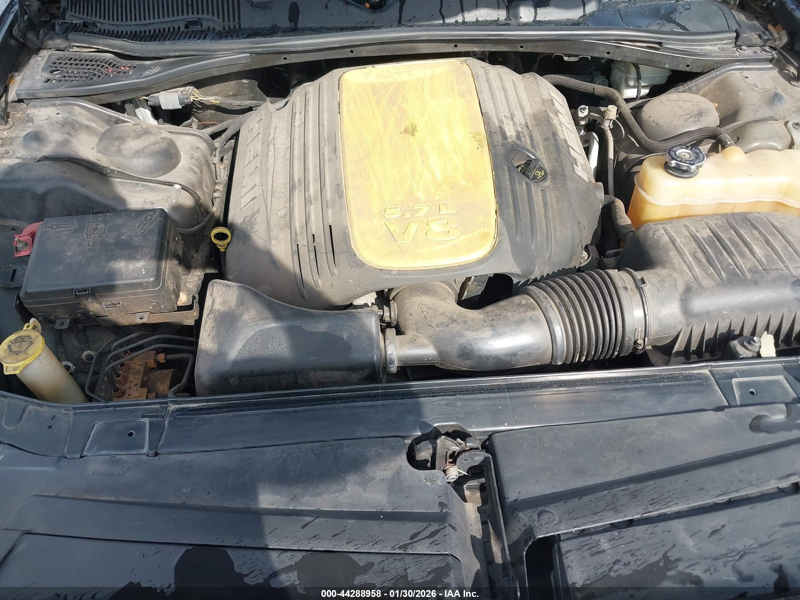 DODGE CHALLENGER image 10