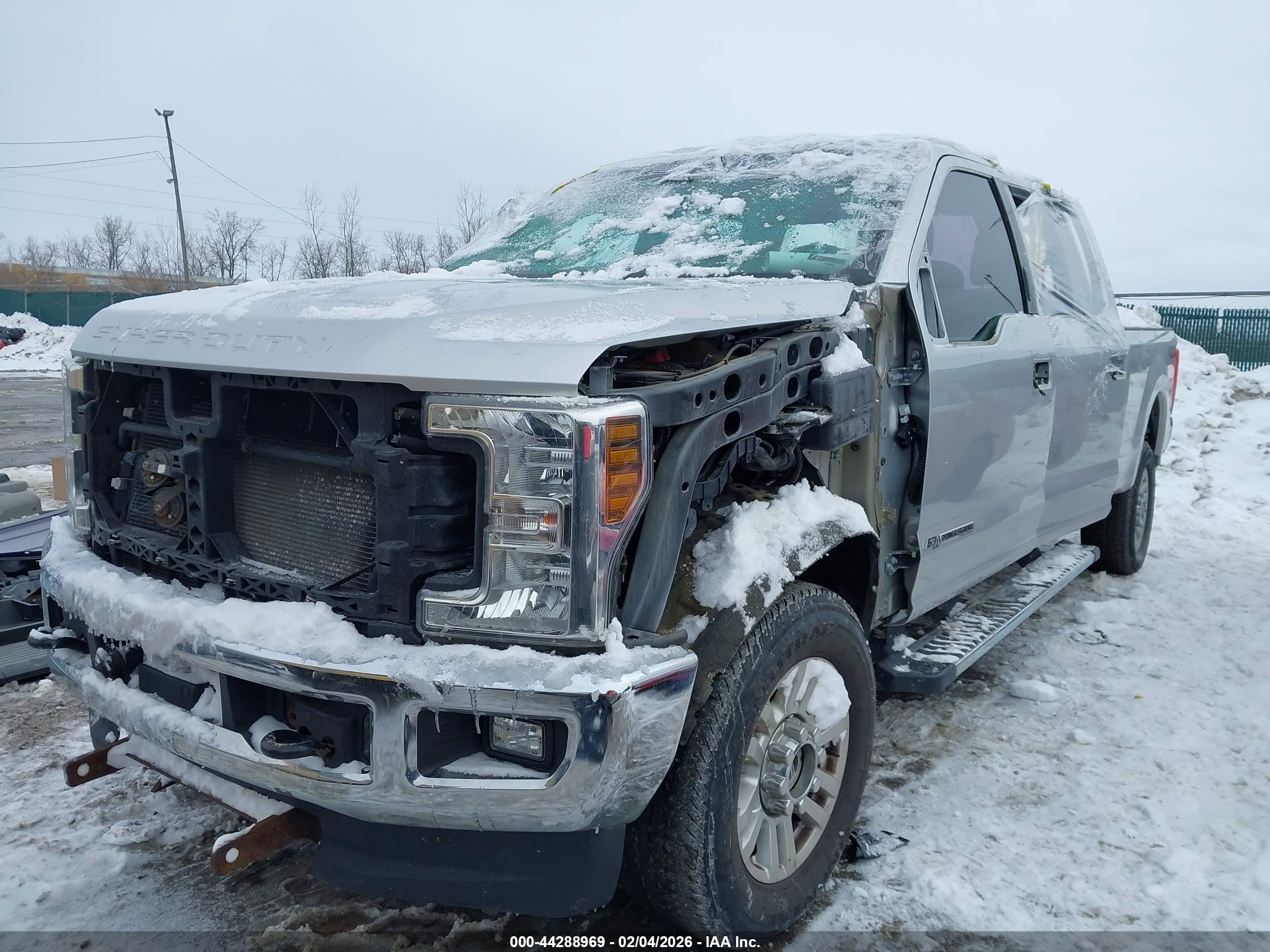 FORD F-250 image 2