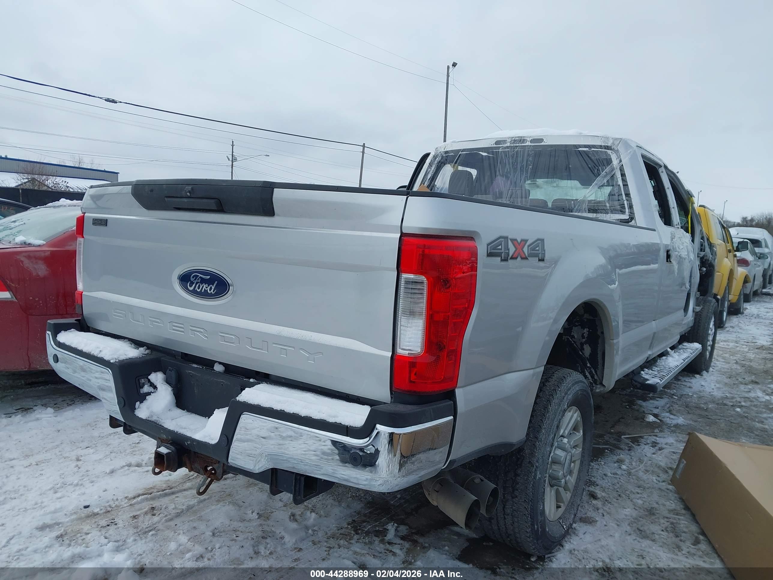 FORD F-250 image 4