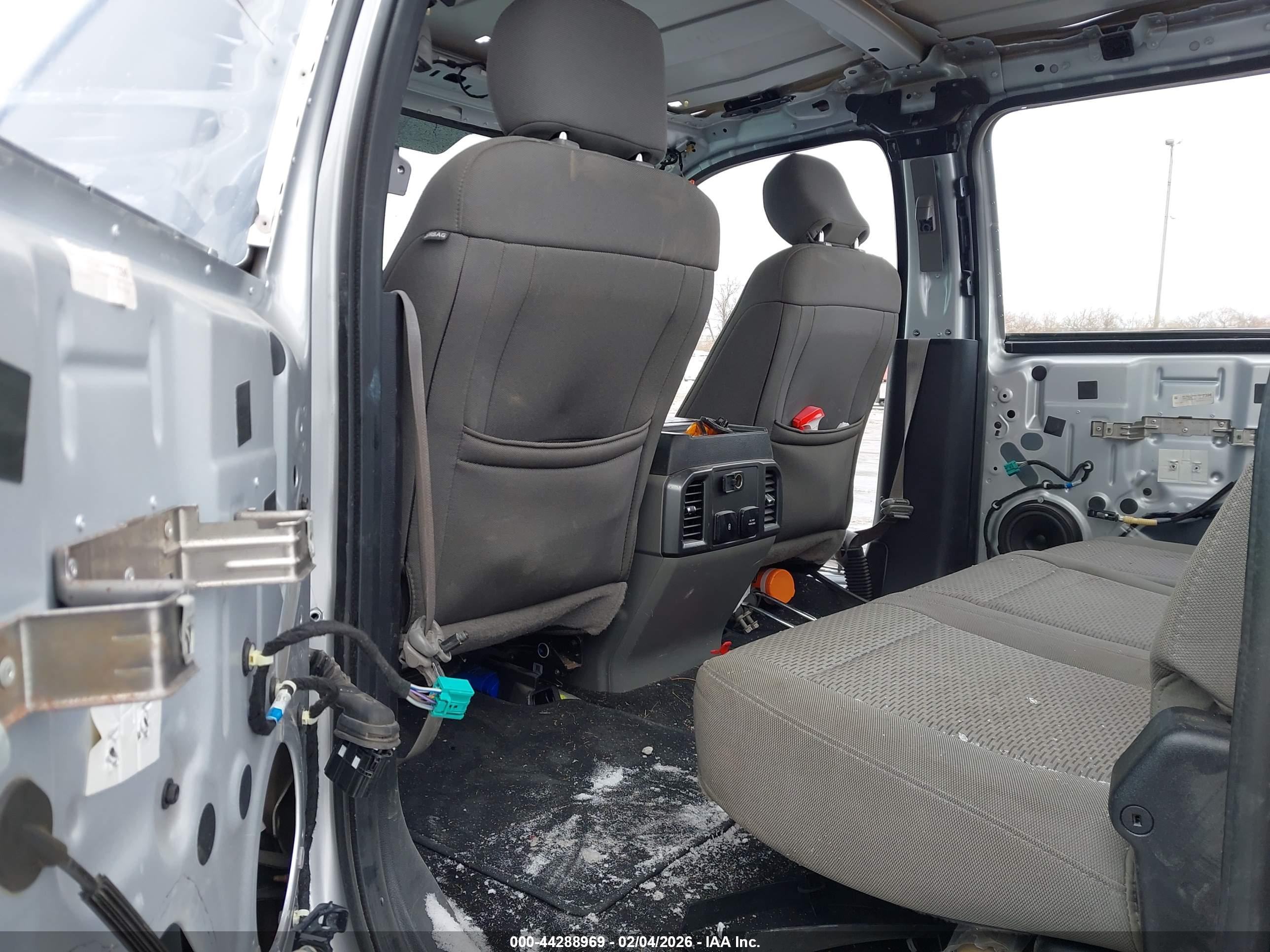 FORD F-250 image 8