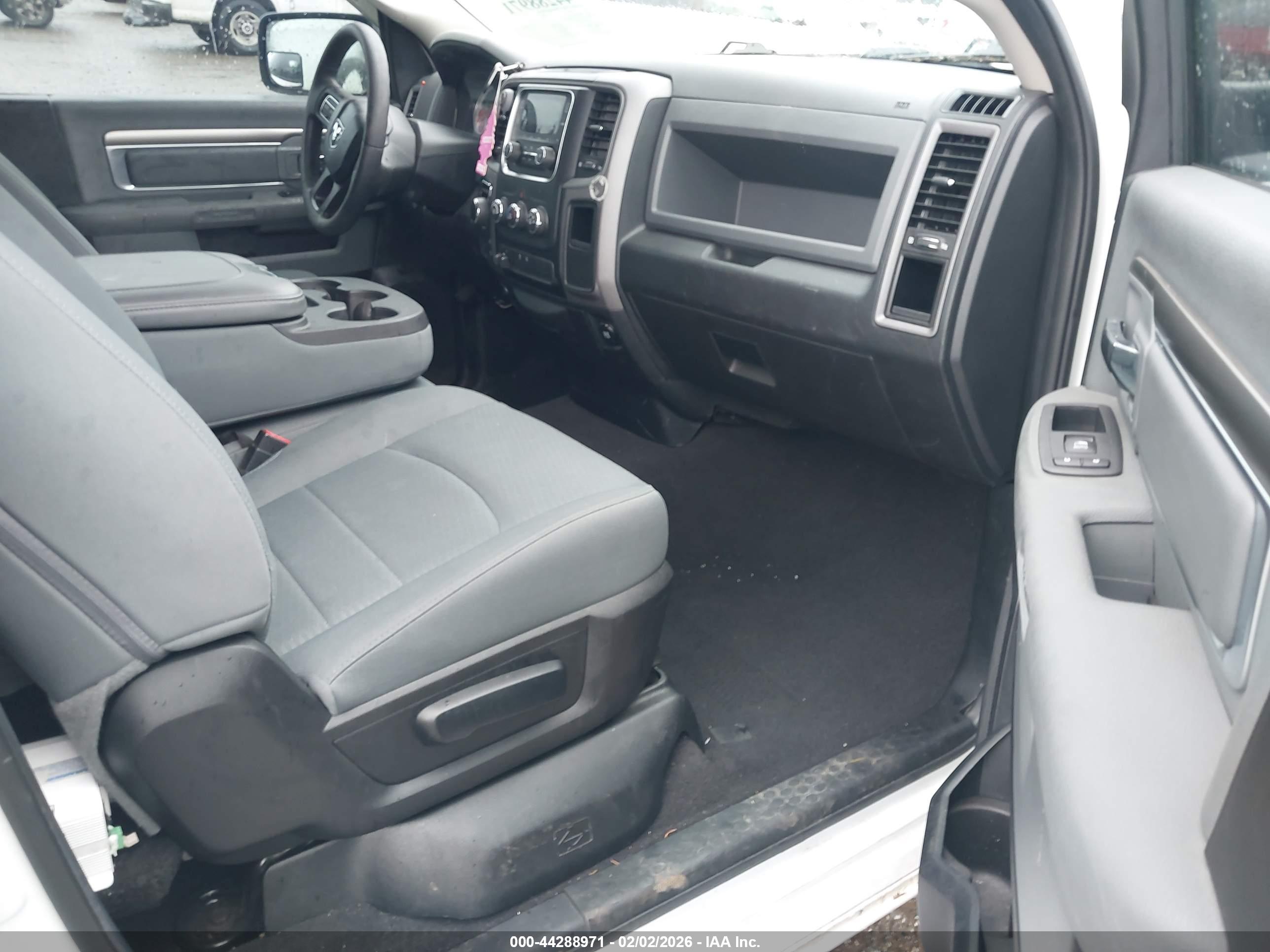 RAM 1500 image 5