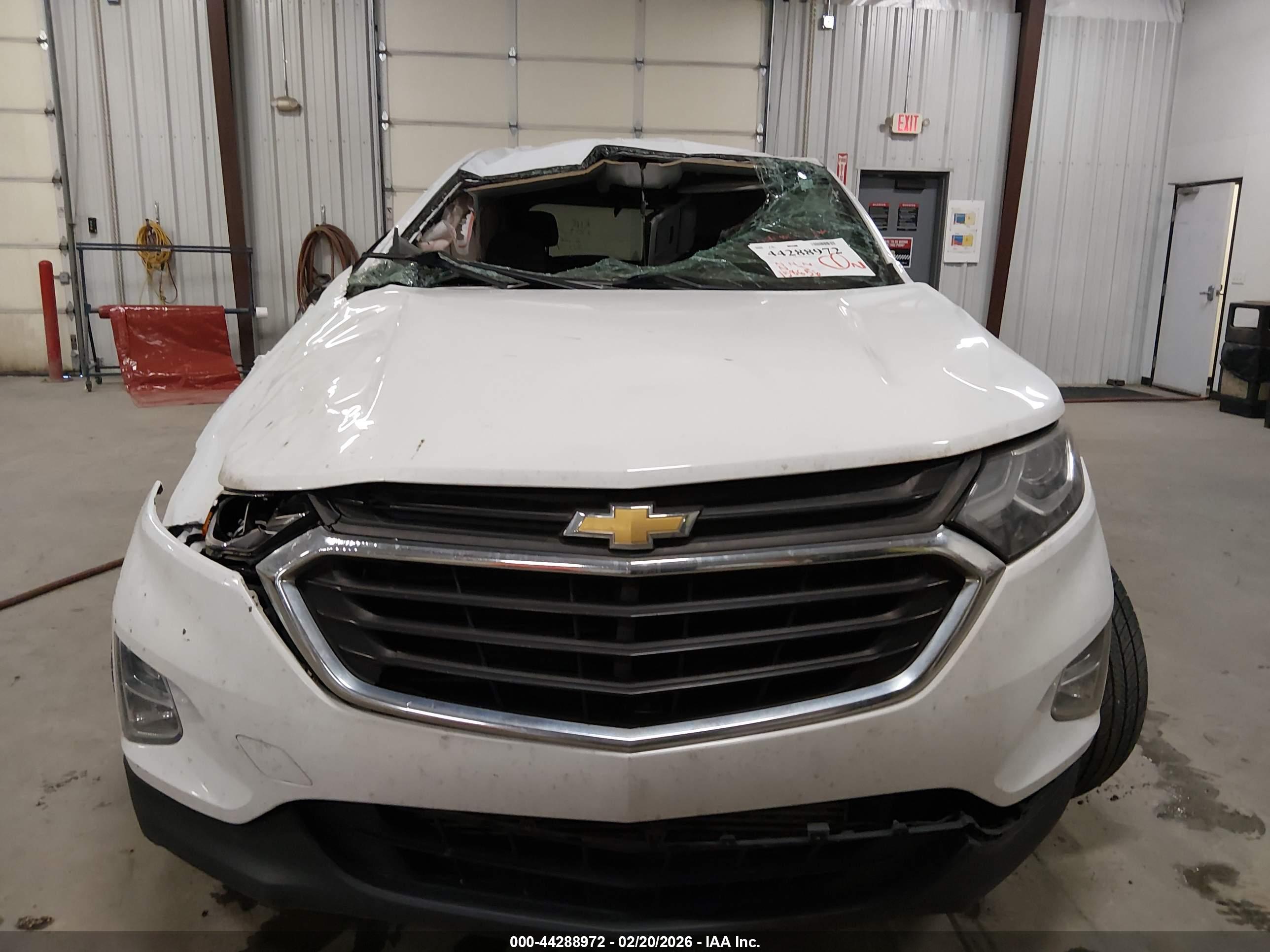 CHEVROLET EQUINOX image 6