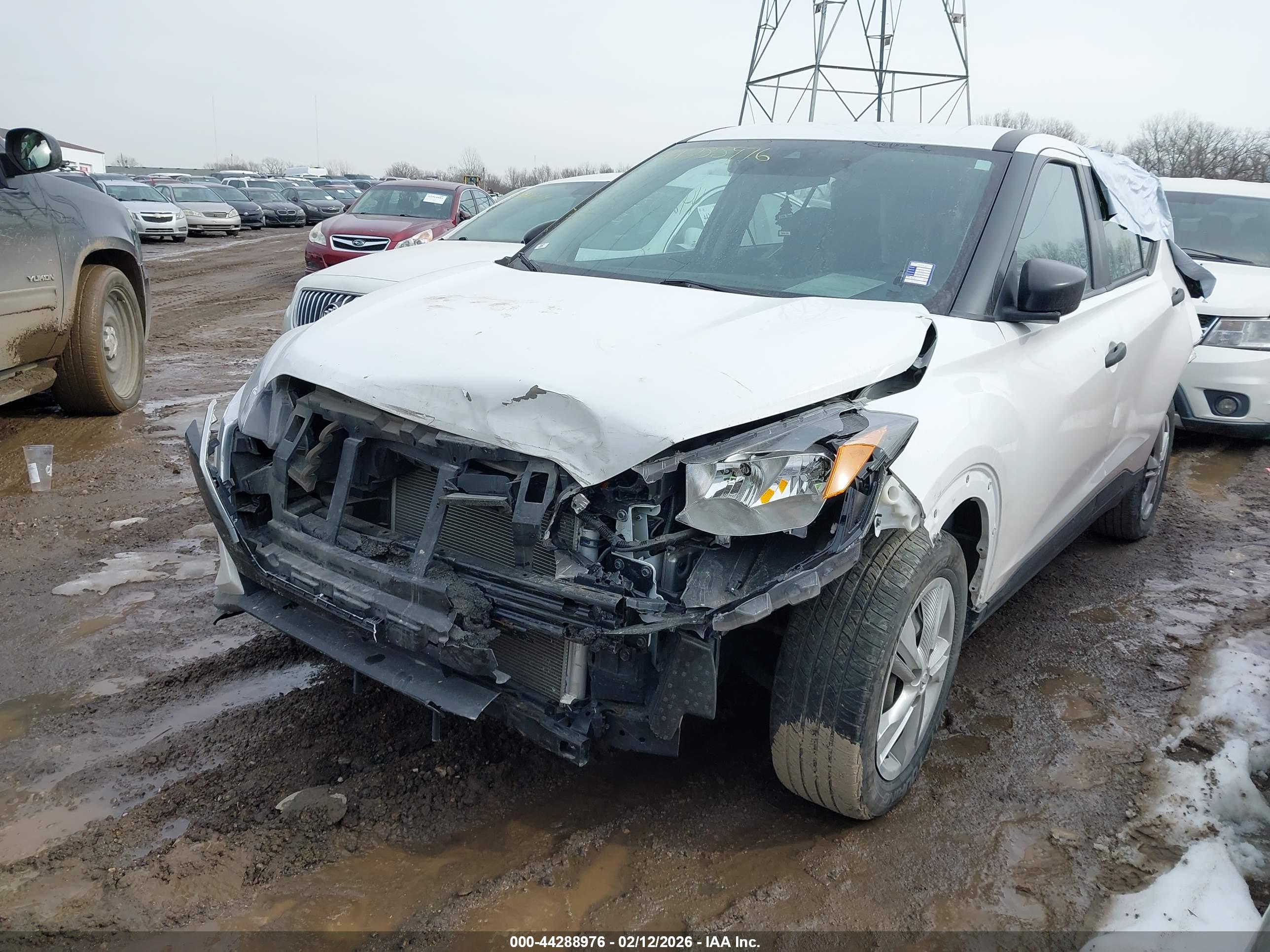 NISSAN KICKS image 2