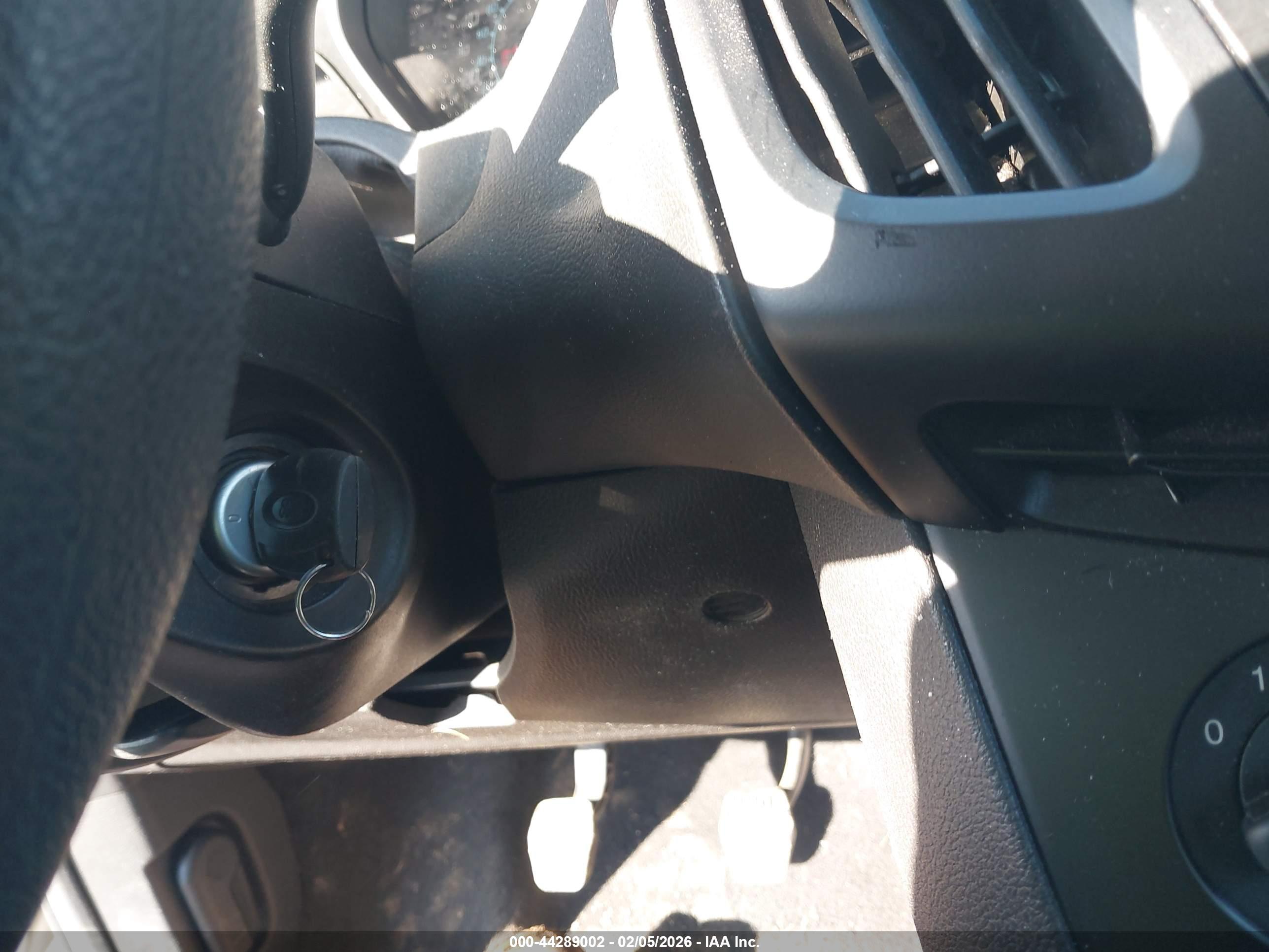 FORD FOCUS image 11