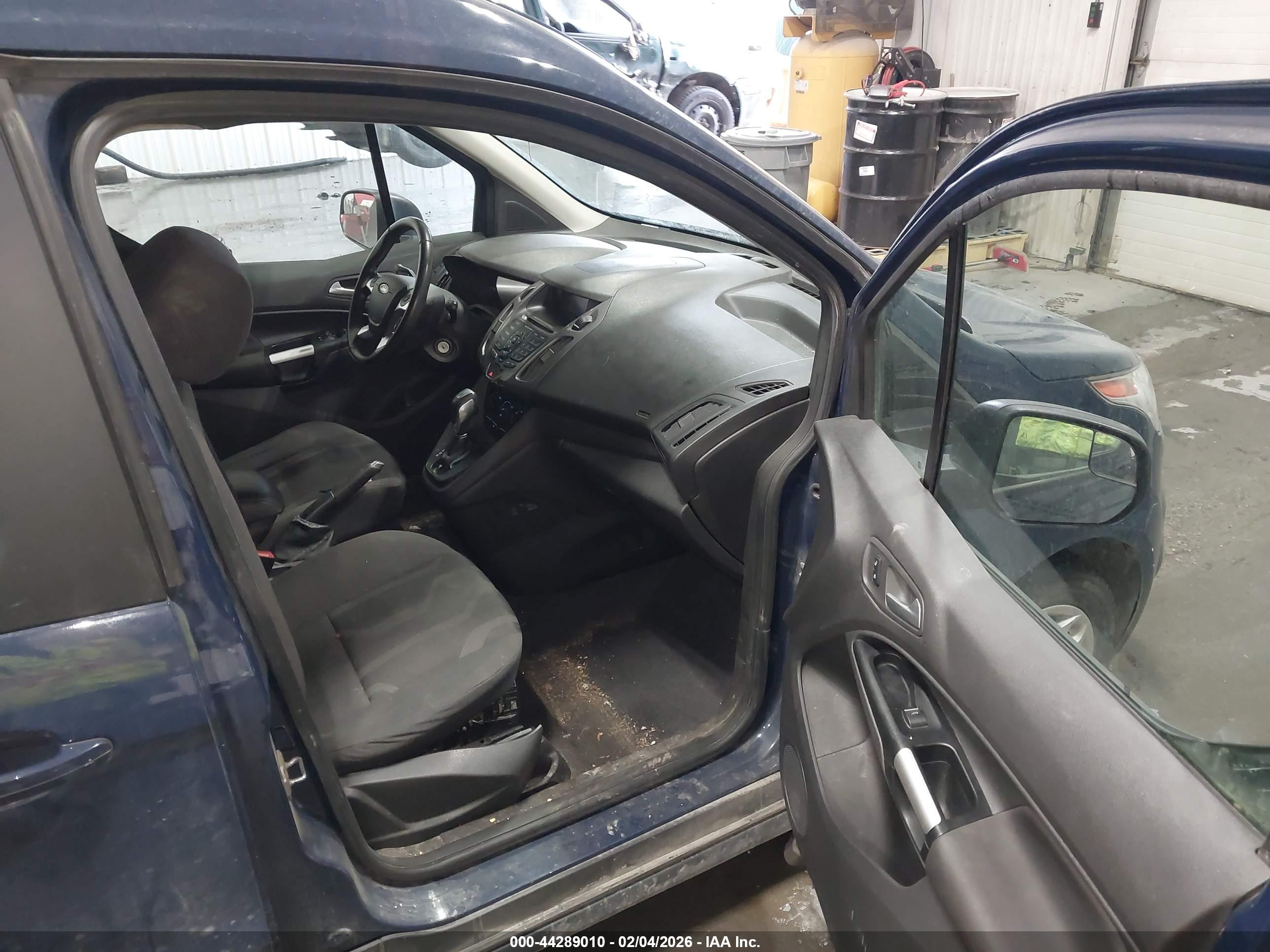 FORD TRANSIT image 5
