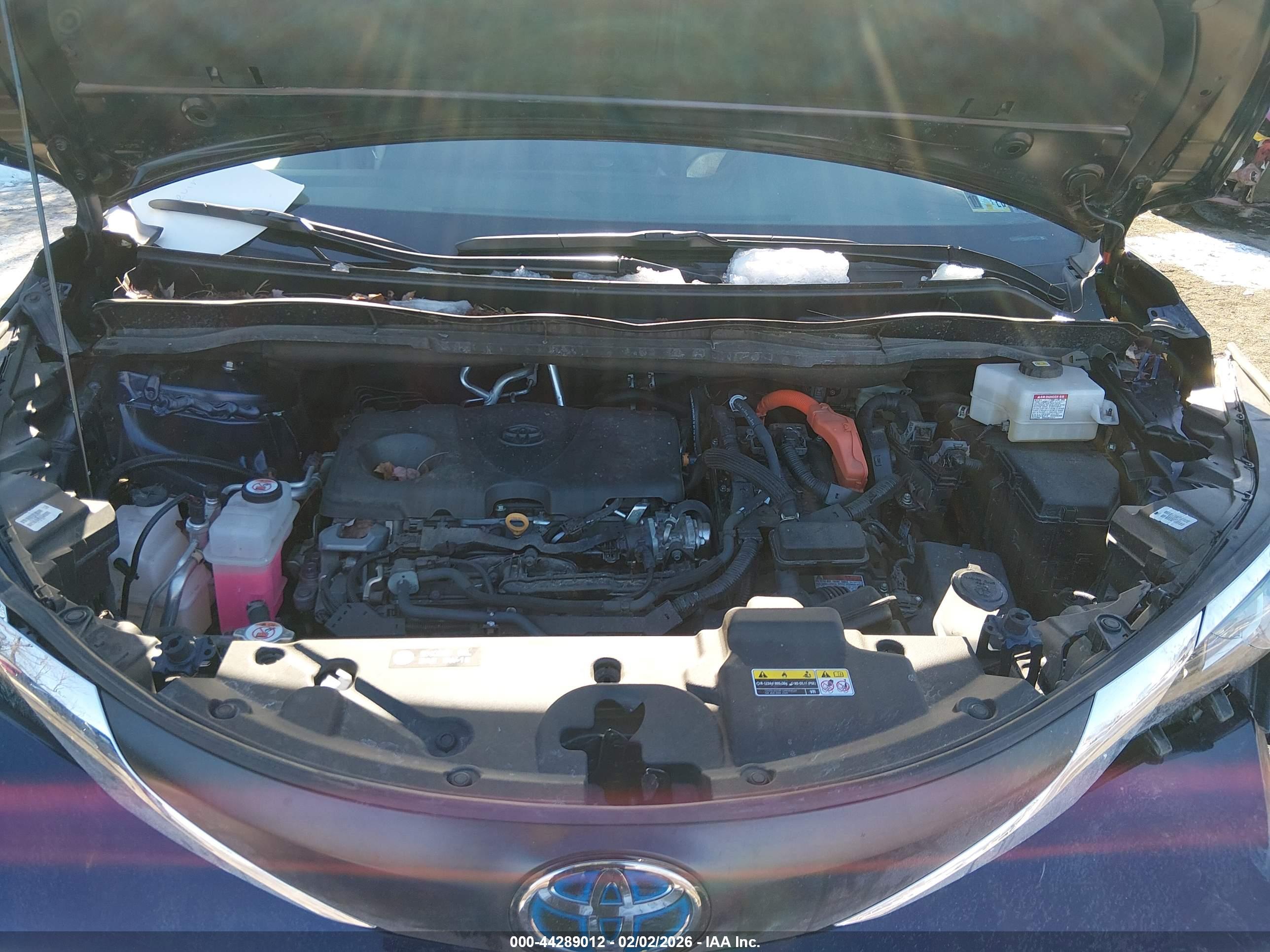 TOYOTA SIENNA image 10
