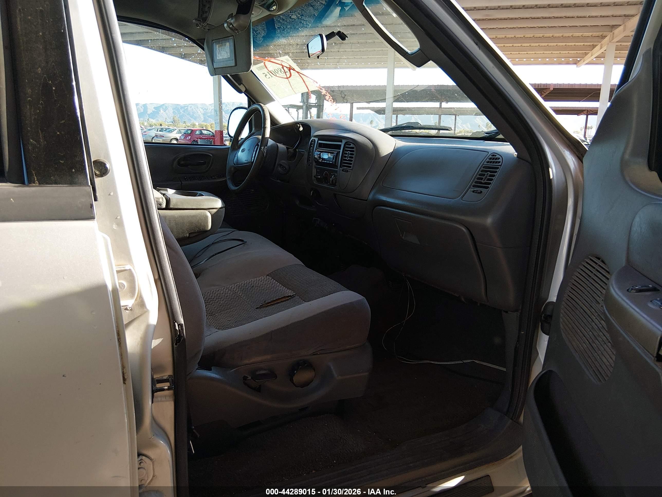 FORD F-150 image 5