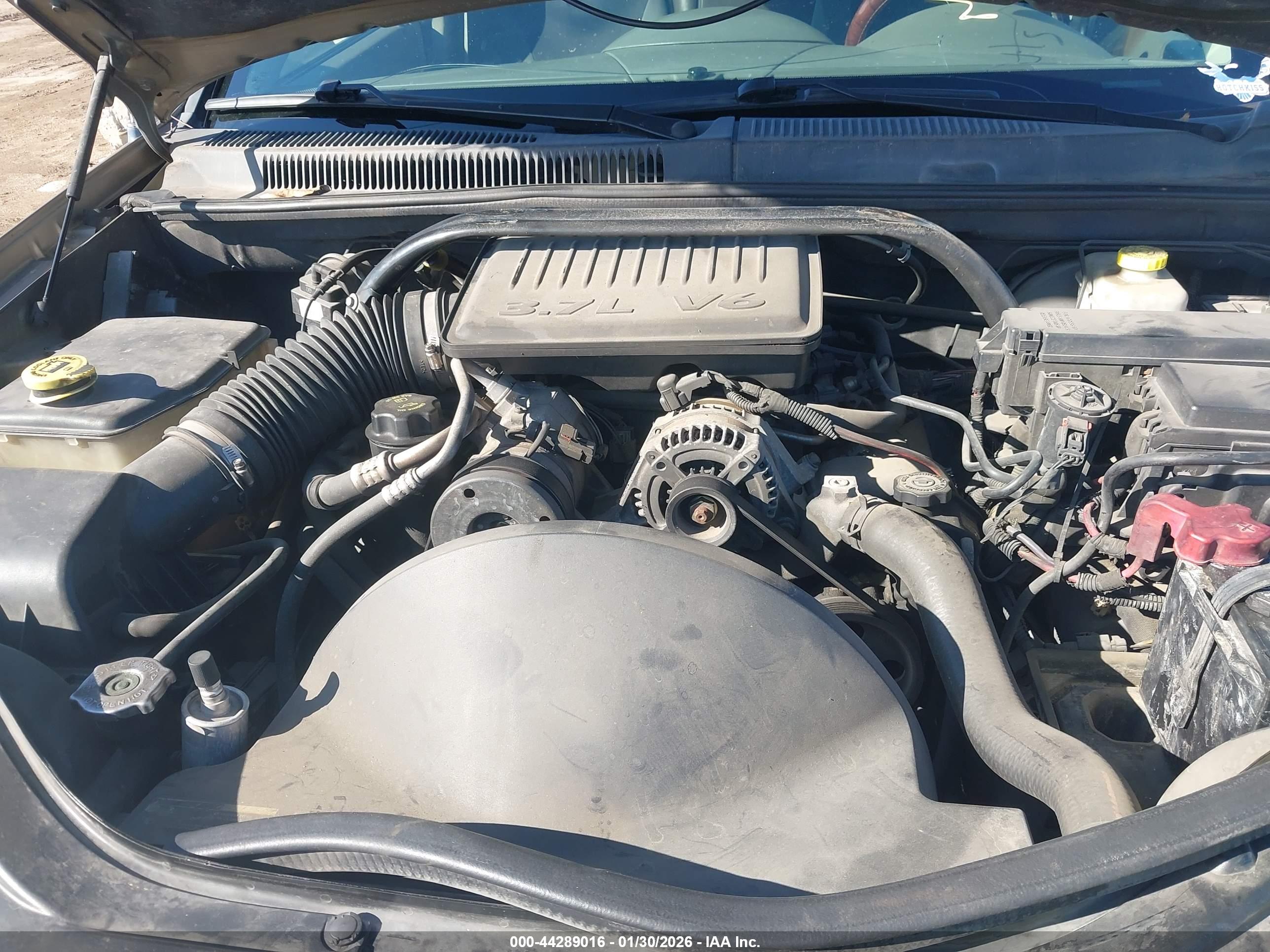 JEEP GRAND image 10