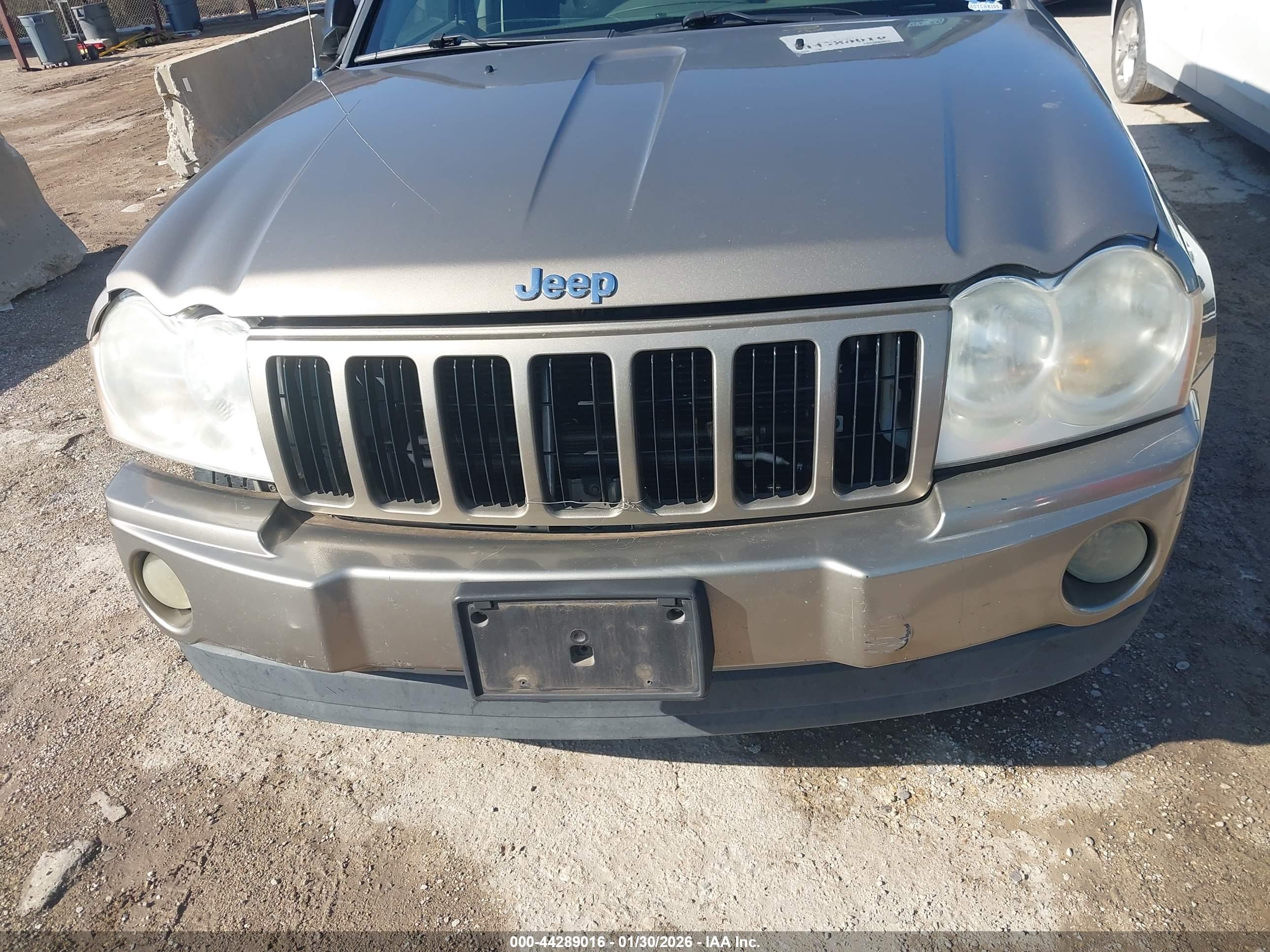 JEEP GRAND image 6