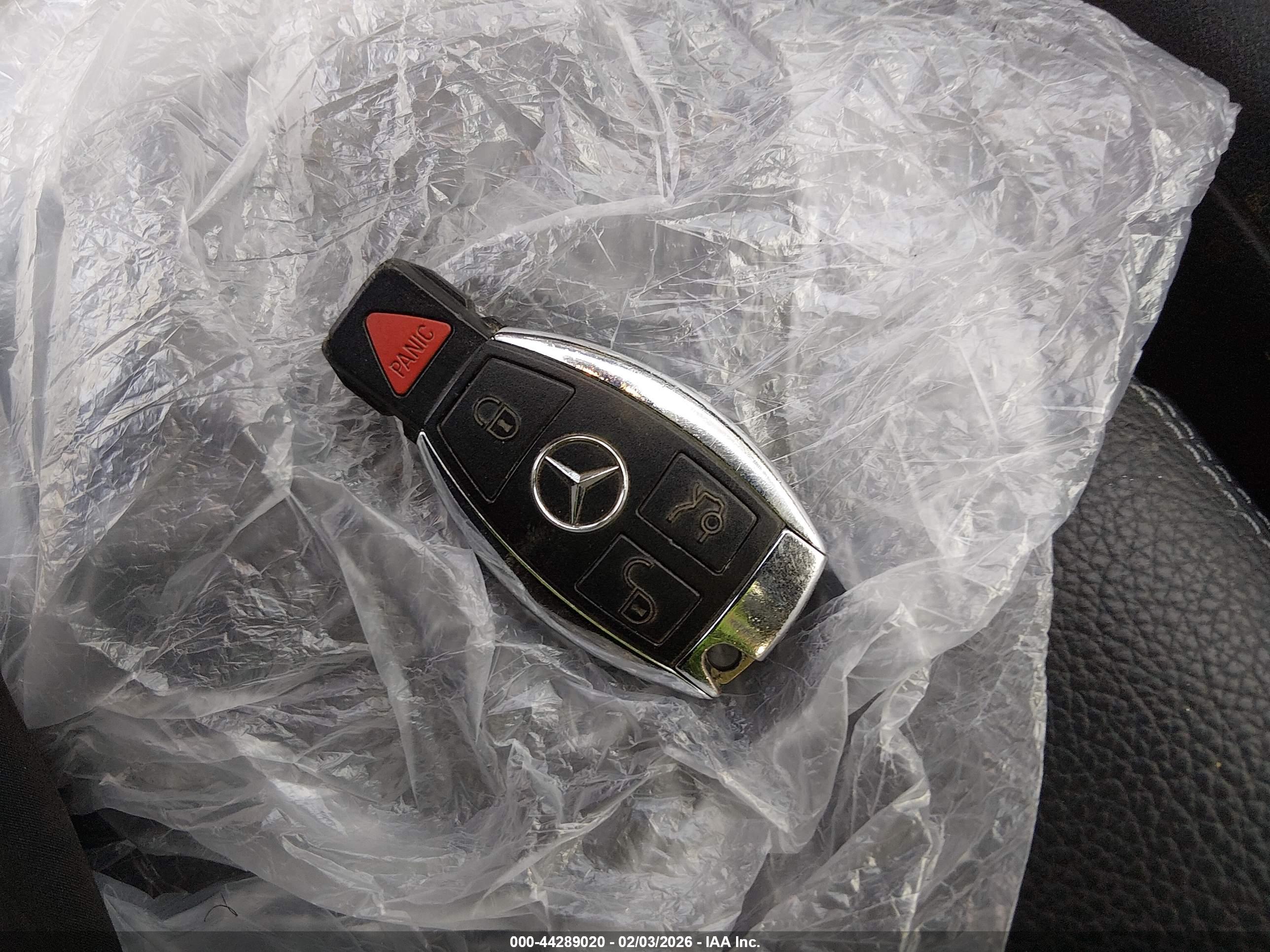 MERCEDES-BENZ GLA image 11