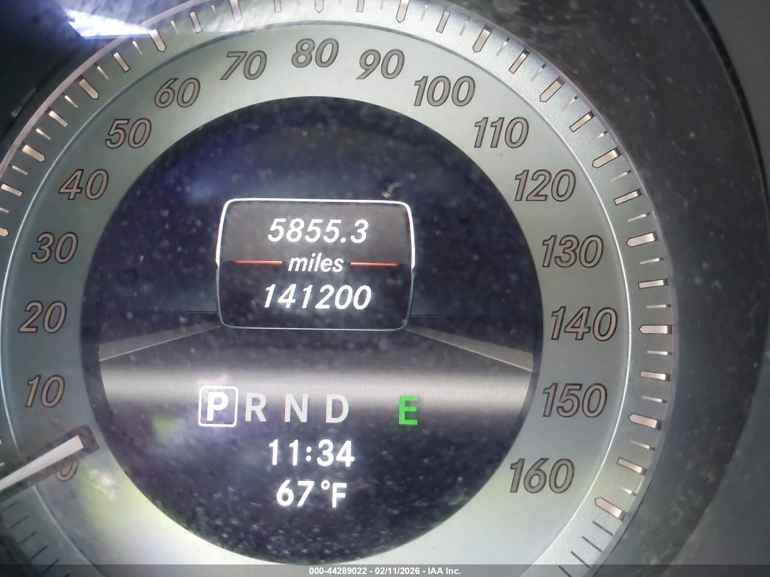 MERCEDES-BENZ C image 7