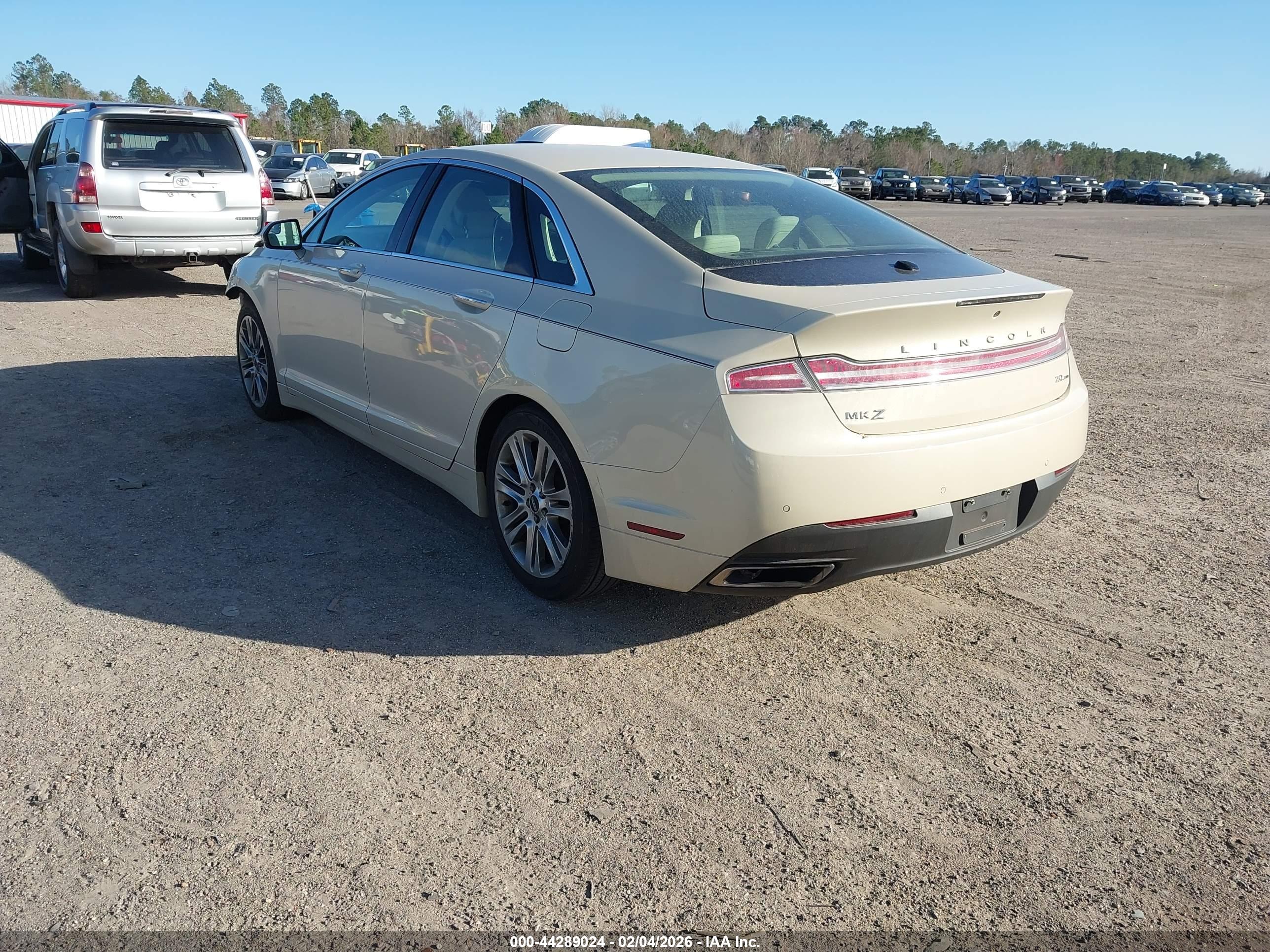 LINCOLN MKZ image 3