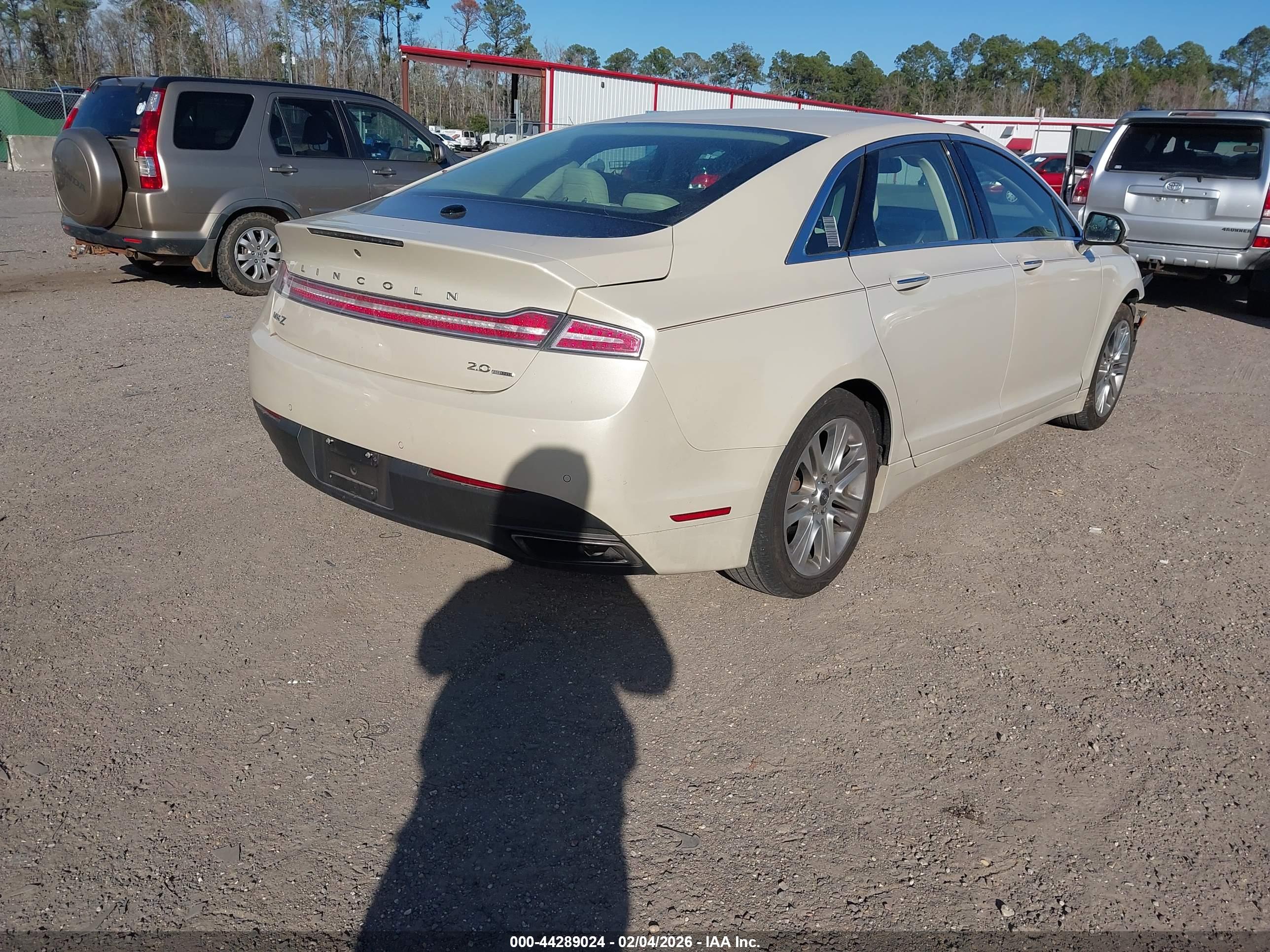 LINCOLN MKZ image 4
