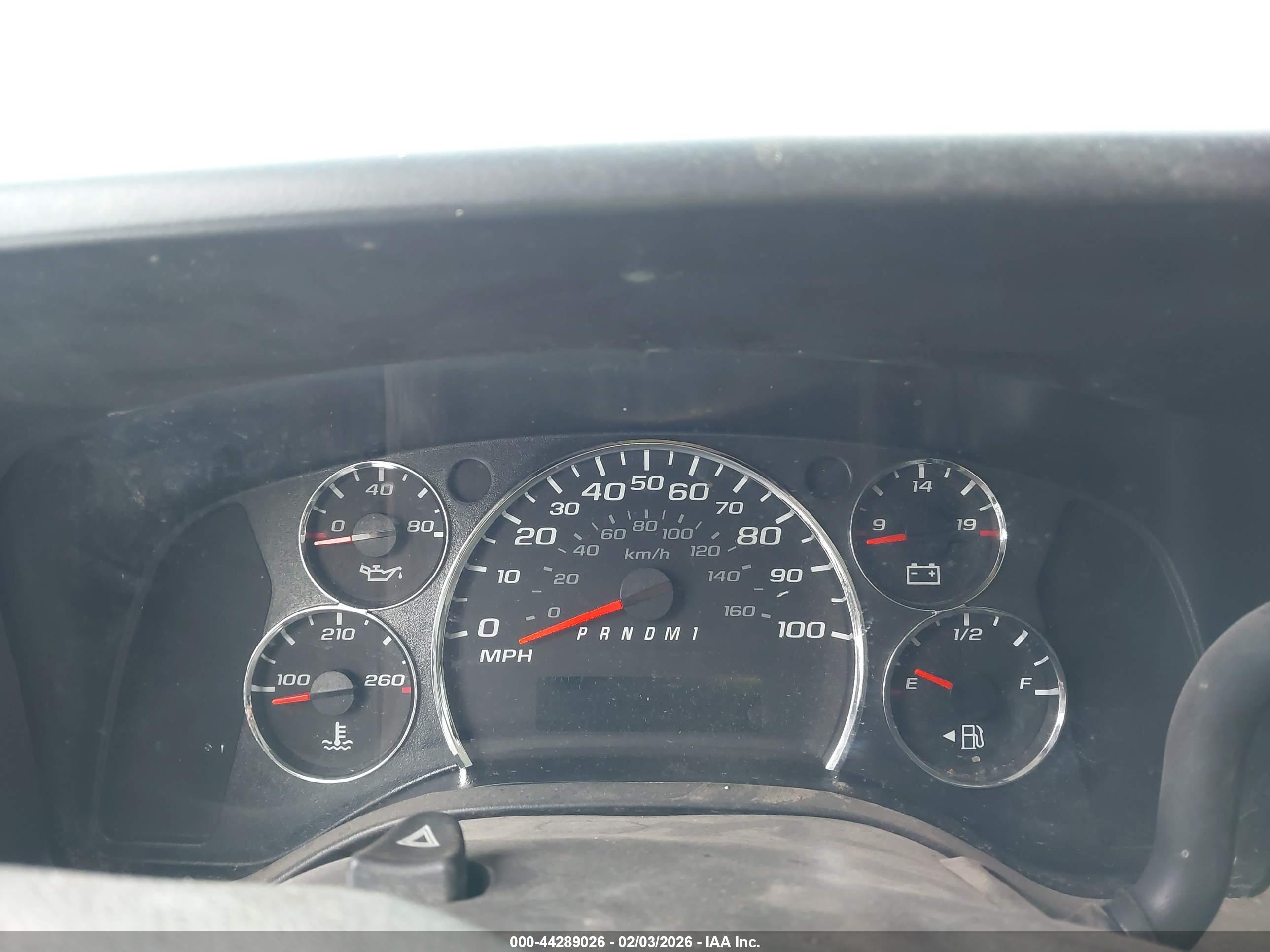 CHEVROLET EXPRESS image 6