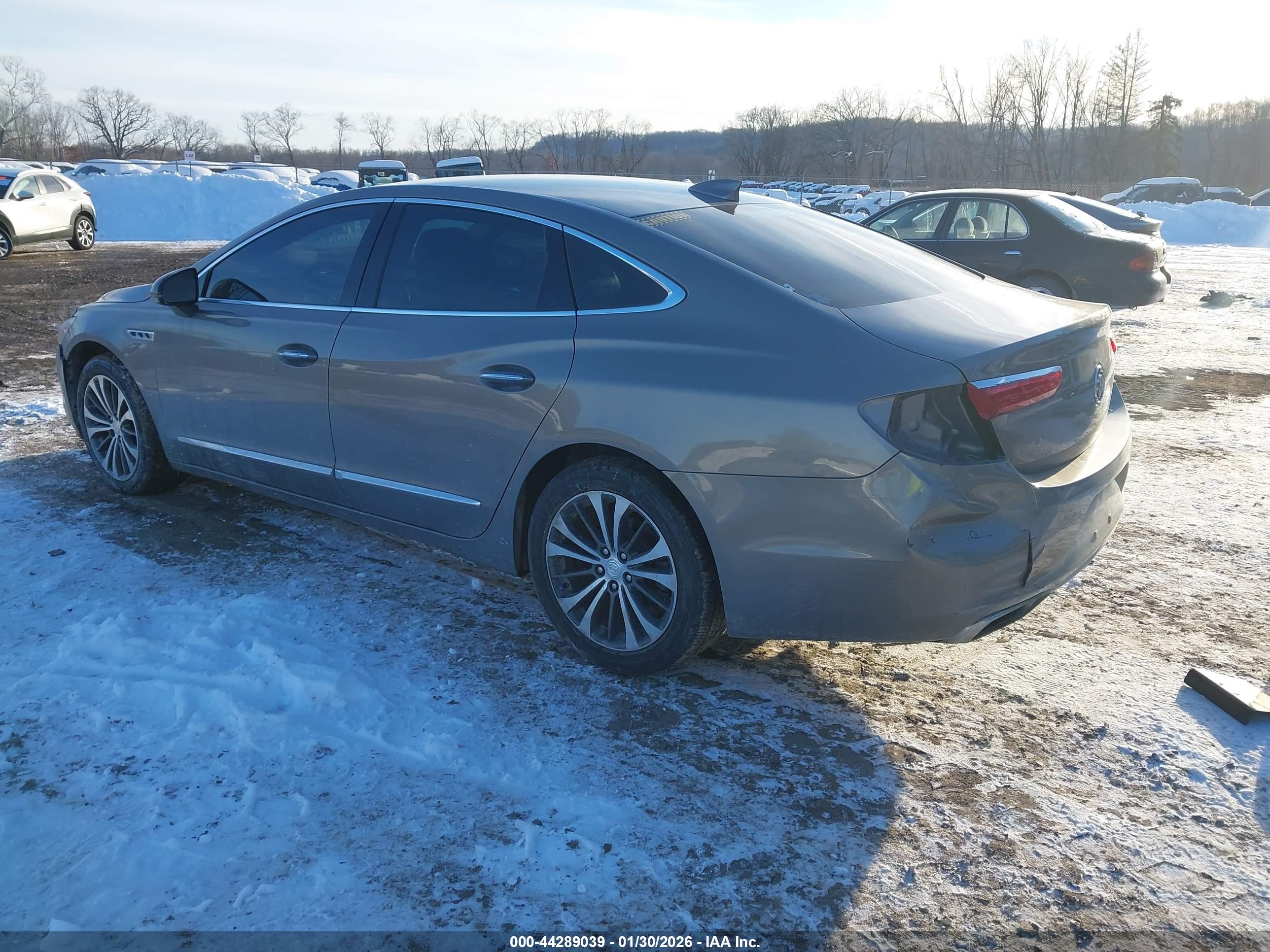 BUICK LACROSSE image 3