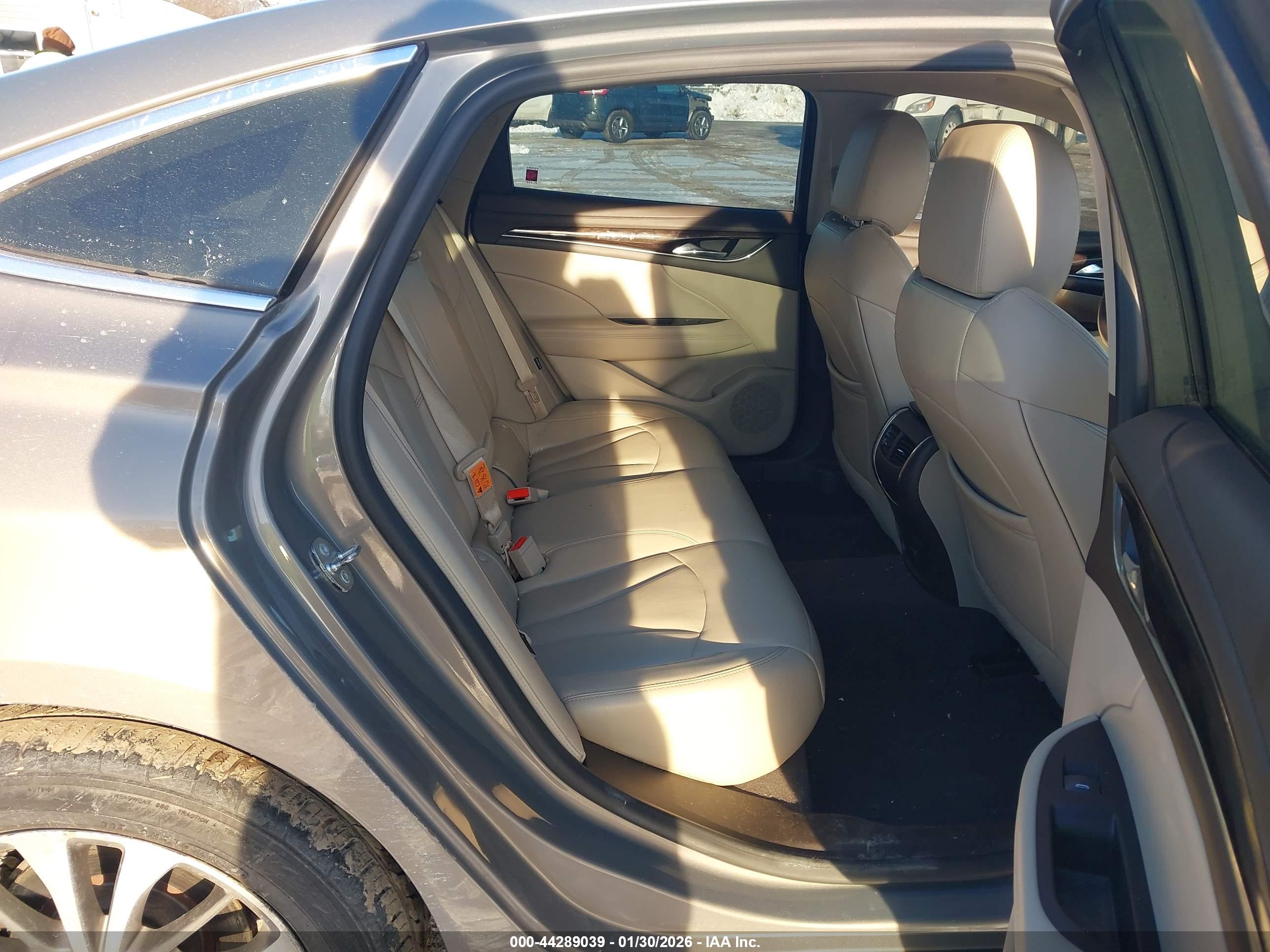 BUICK LACROSSE image 8