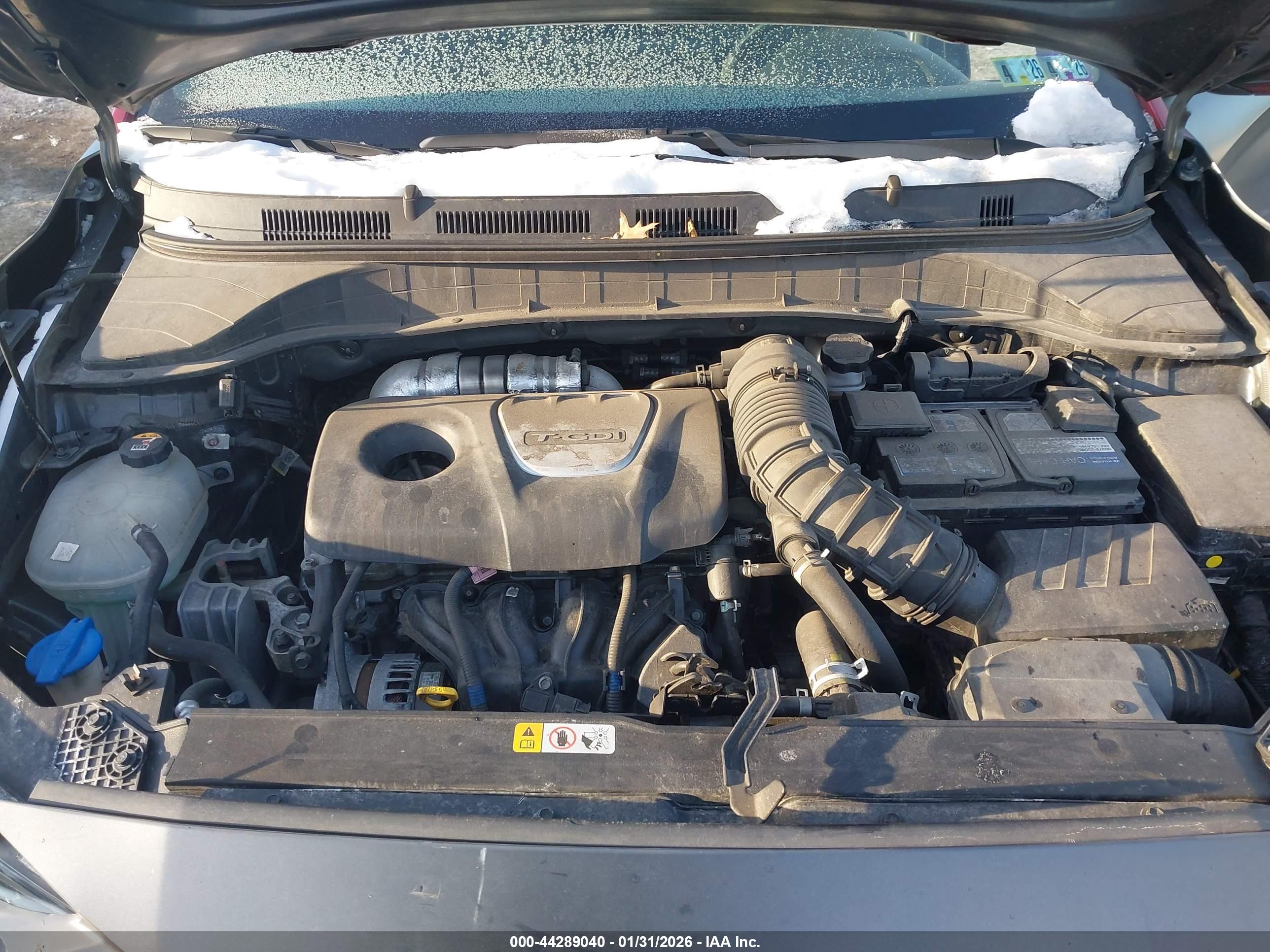 HYUNDAI KONA image 10
