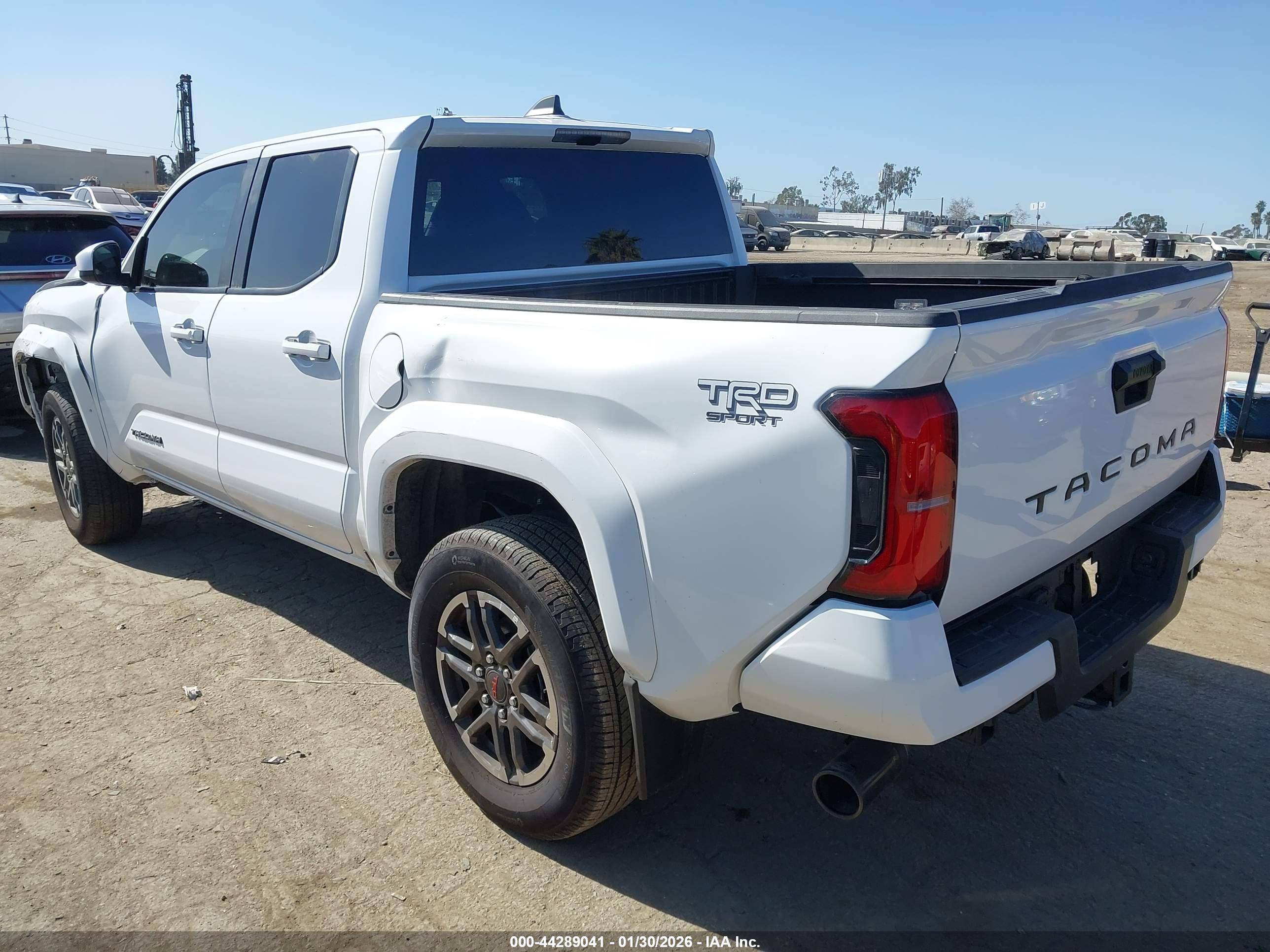 TOYOTA TACOMA image 3