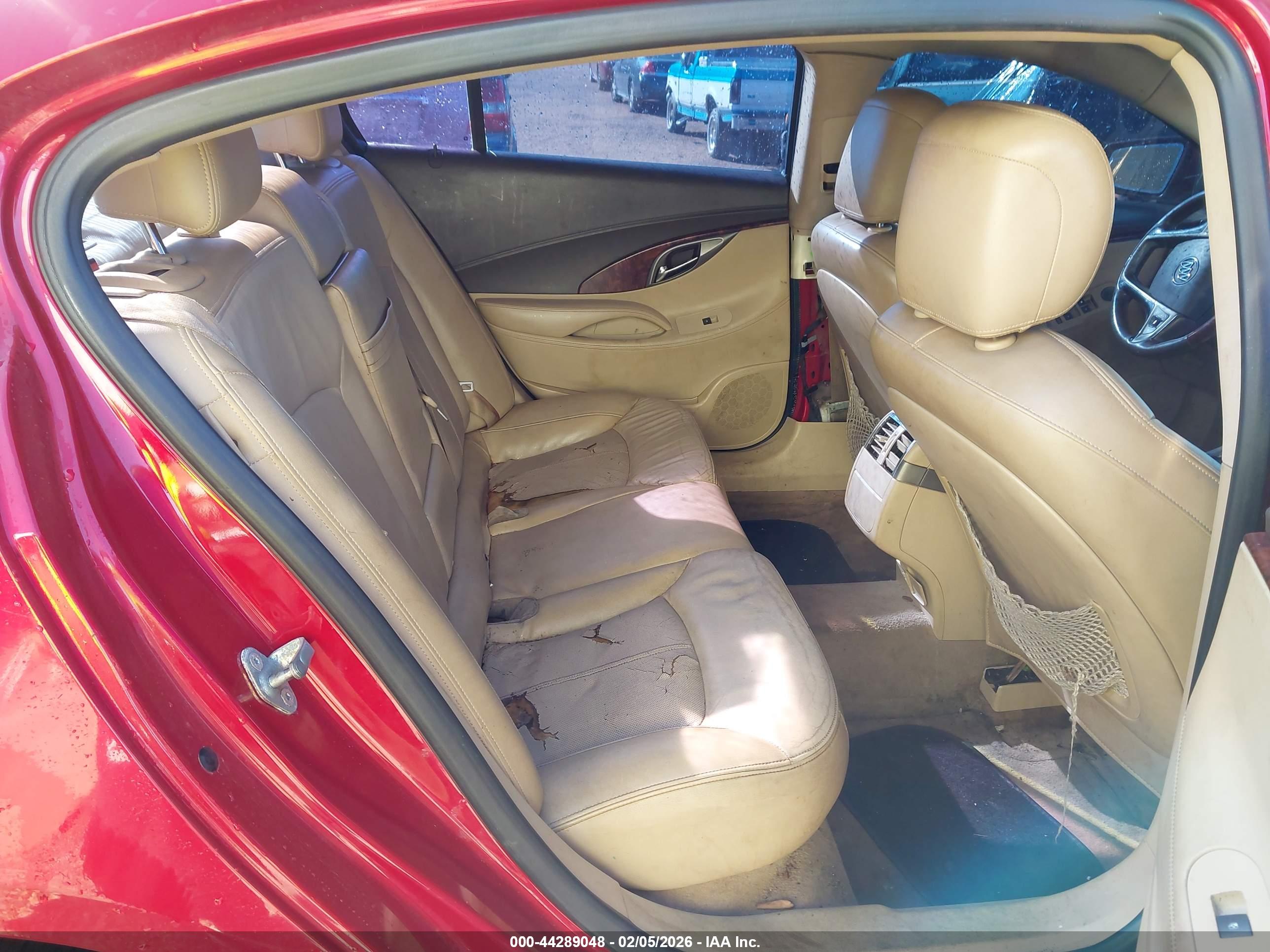 BUICK LACROSSE image 8