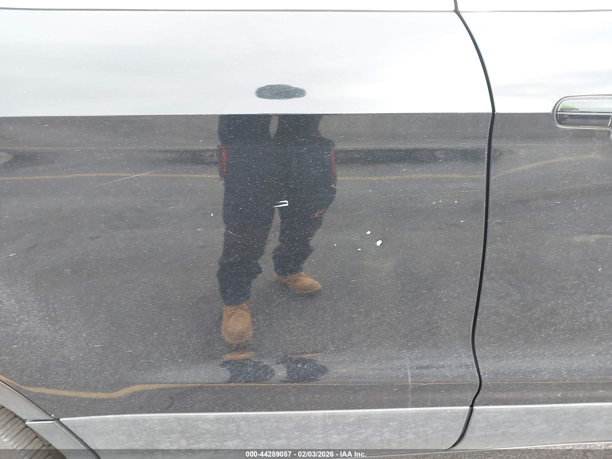 FORD ESCAPE image 6