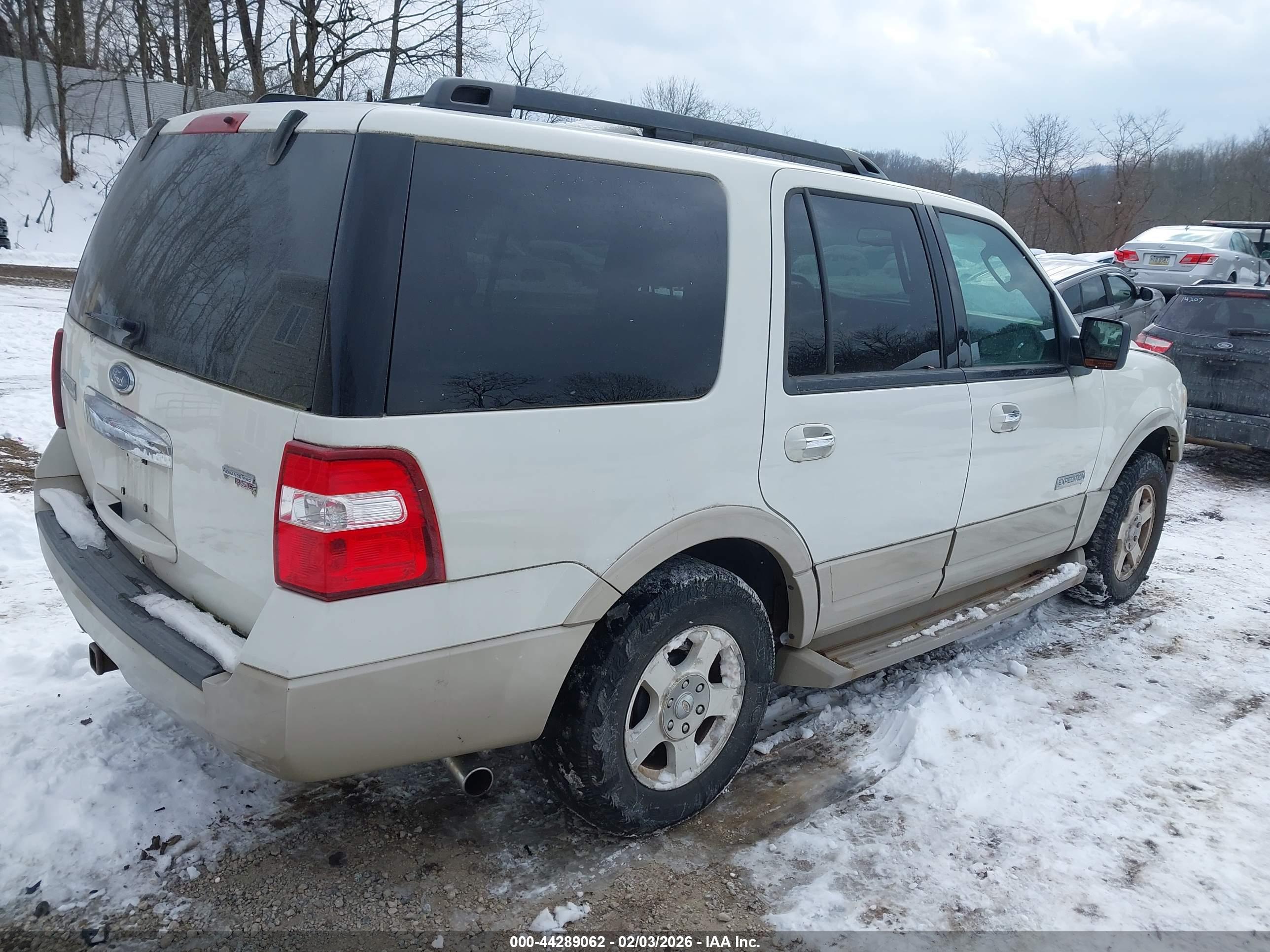 FORD EXPEDITION image 4