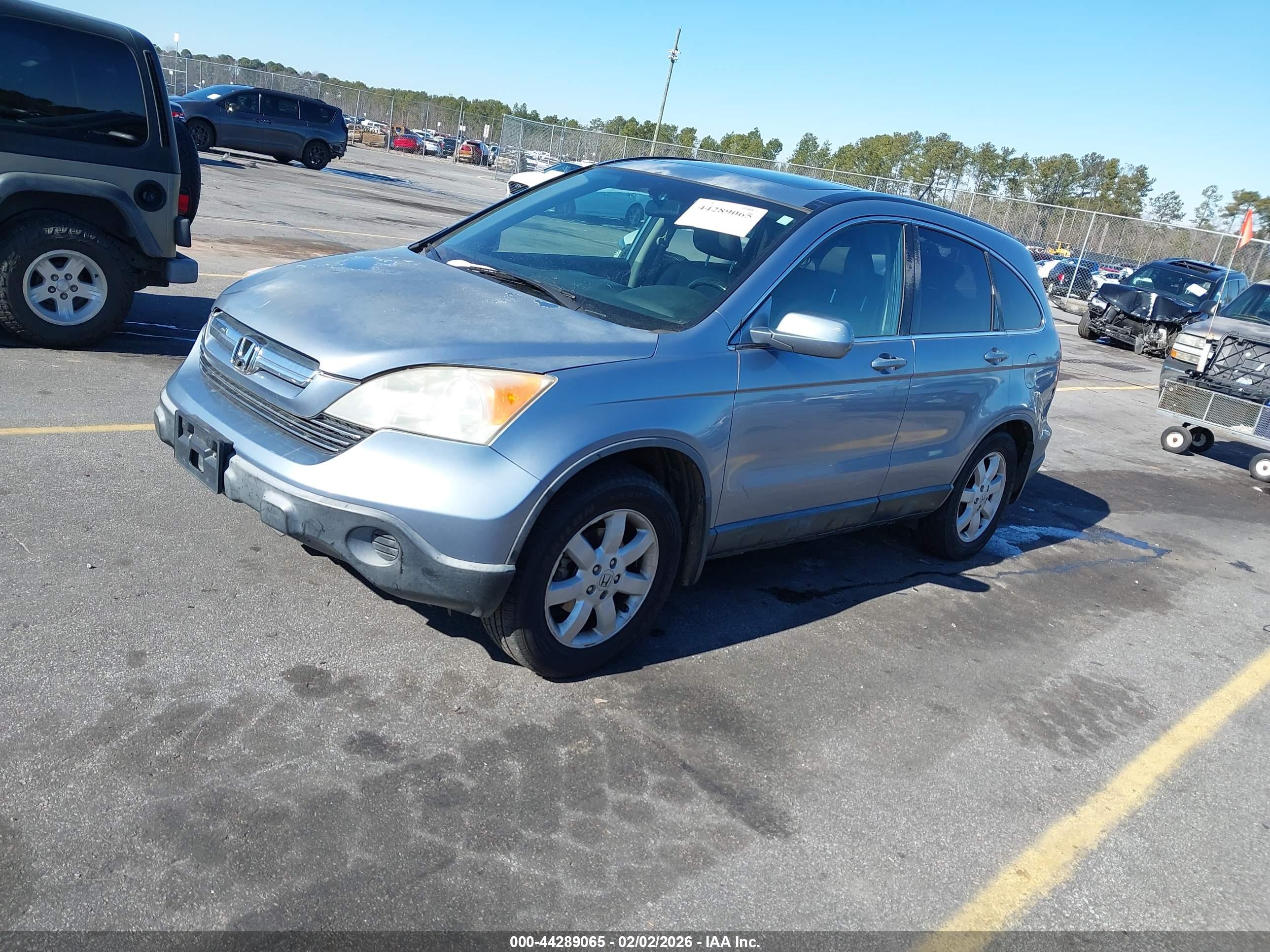HONDA CR-V image 2
