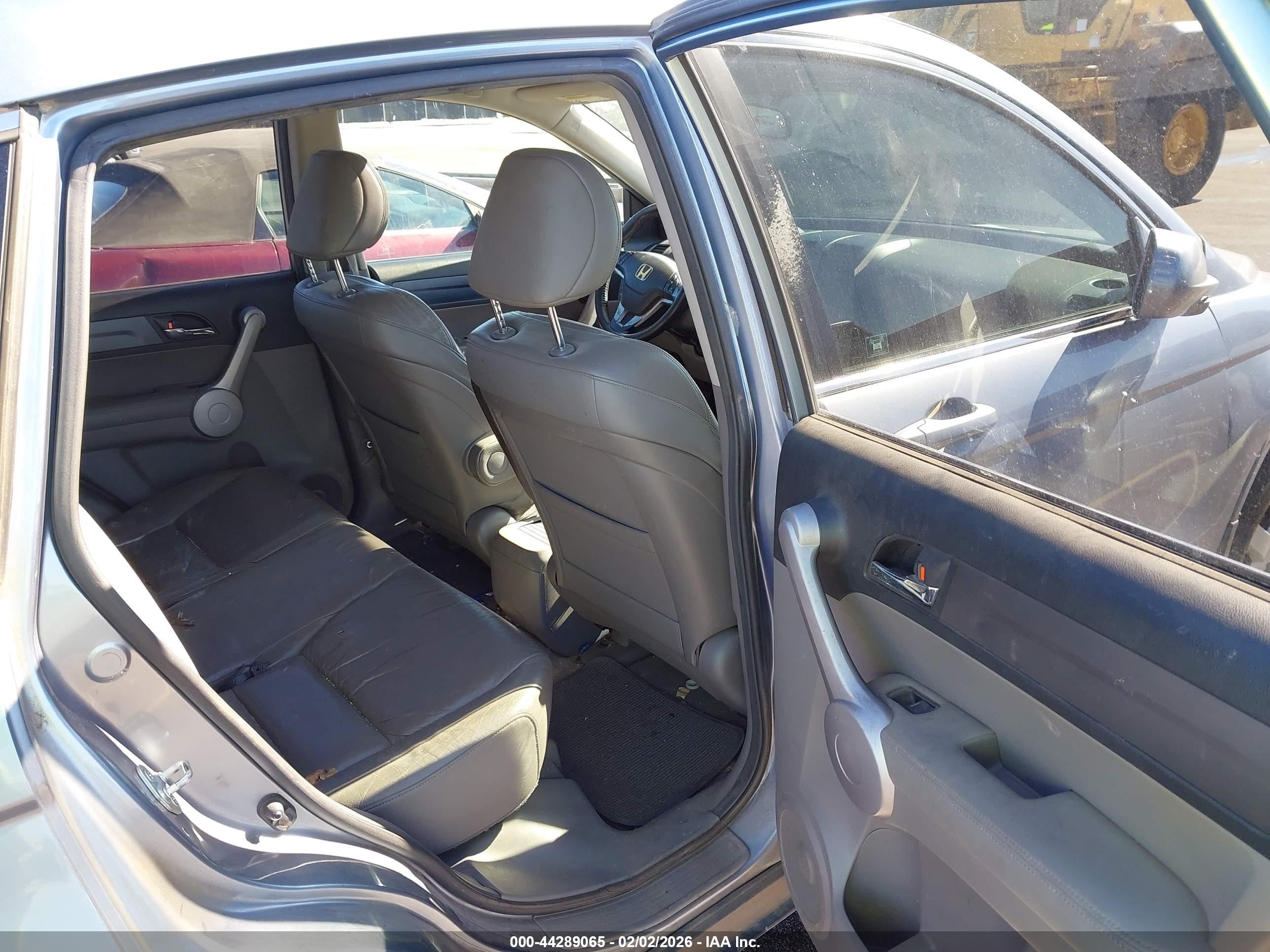 HONDA CR-V image 8