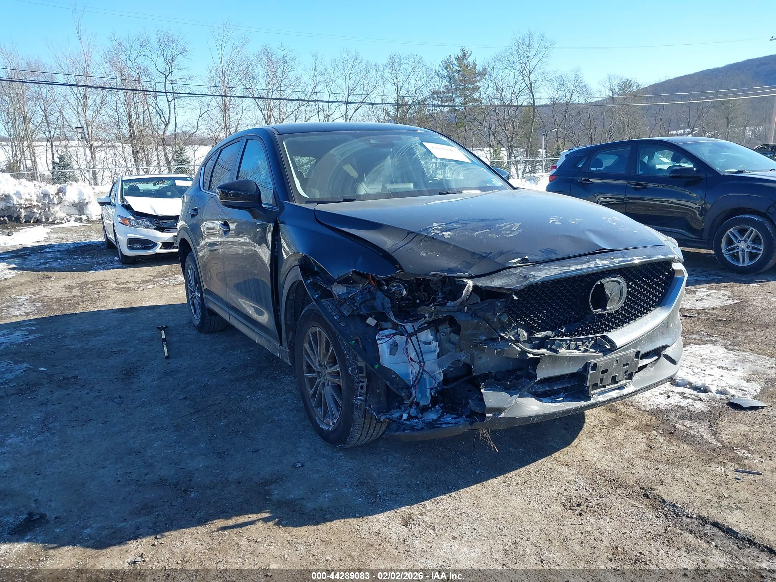 MAZDA CX-5 image 6