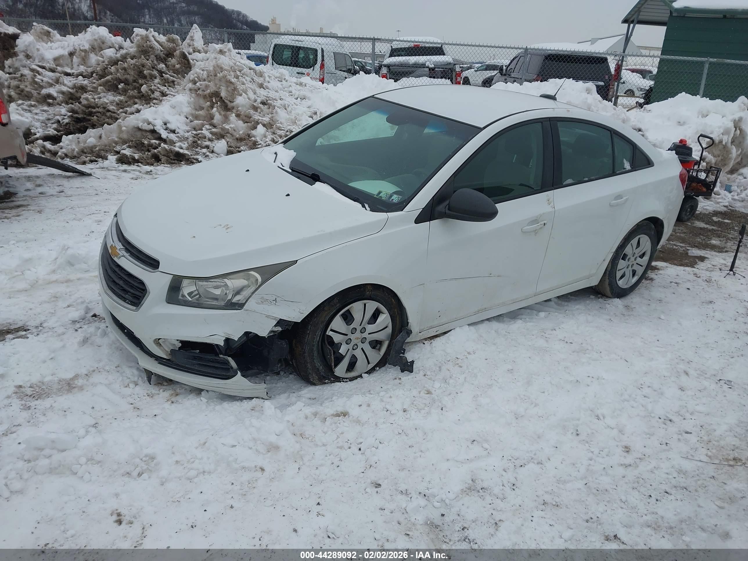 CHEVROLET CRUZE image 2