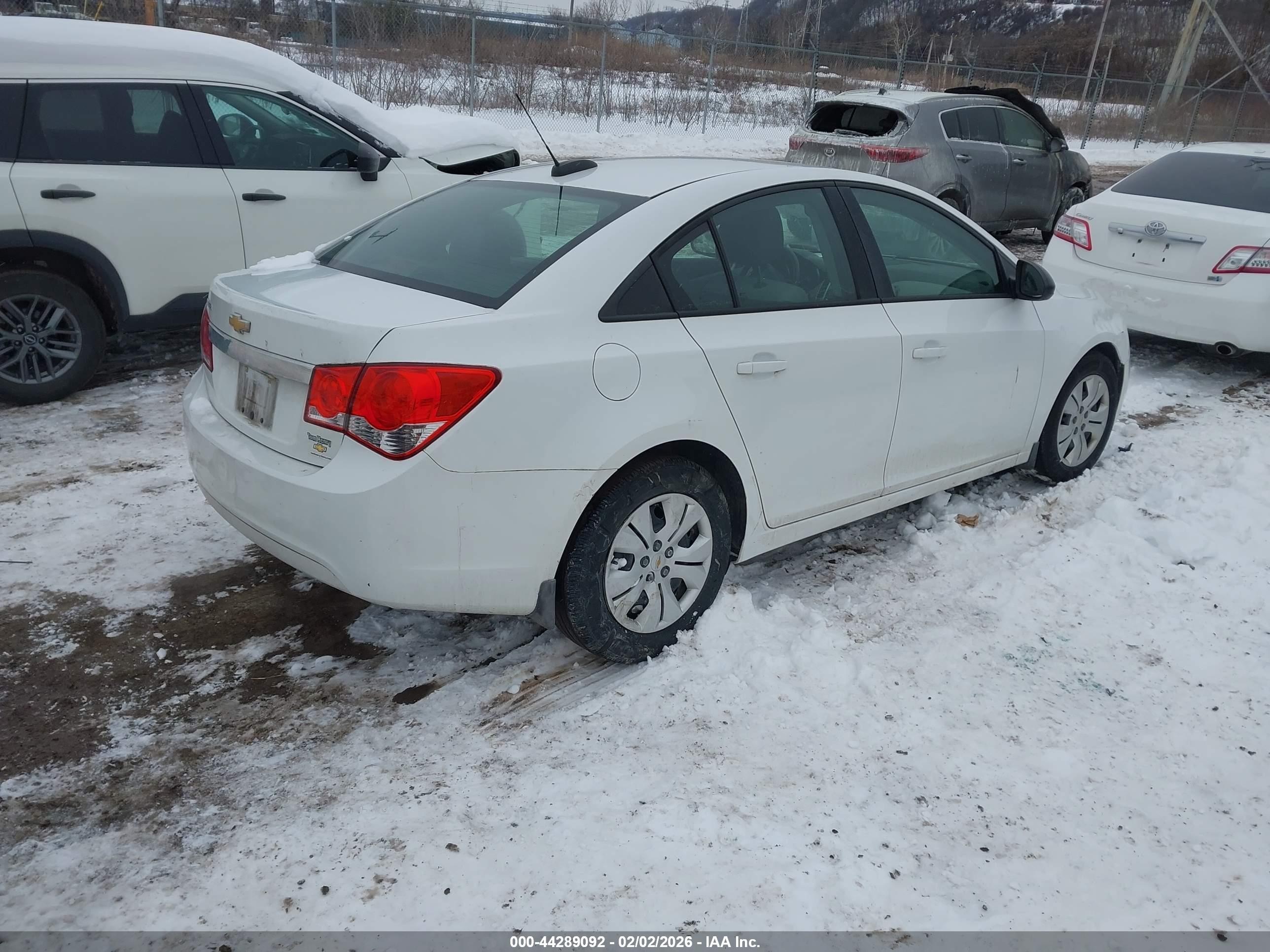 CHEVROLET CRUZE image 4