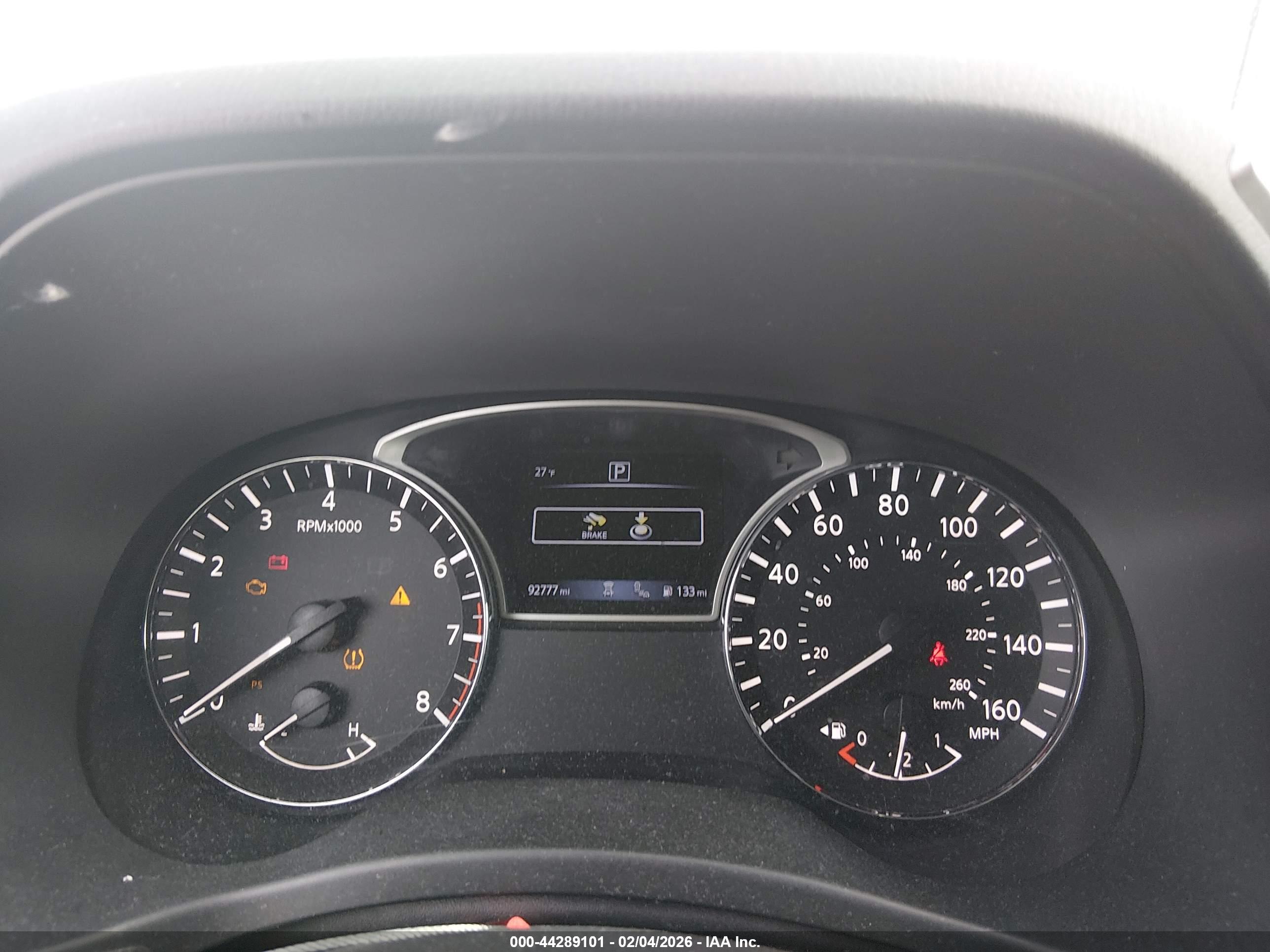 NISSAN PATHFINDER image 7