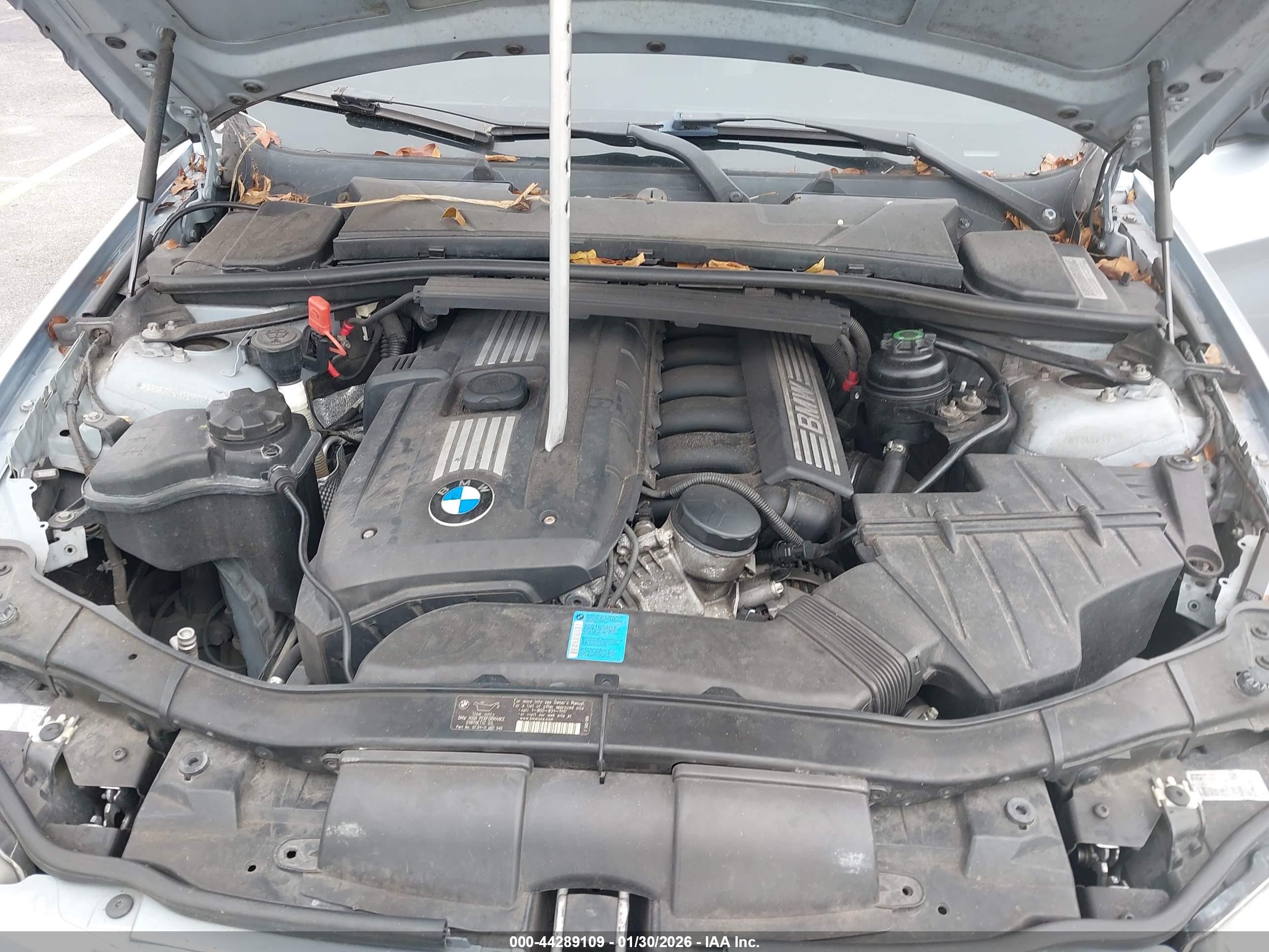 BMW 328I image 10