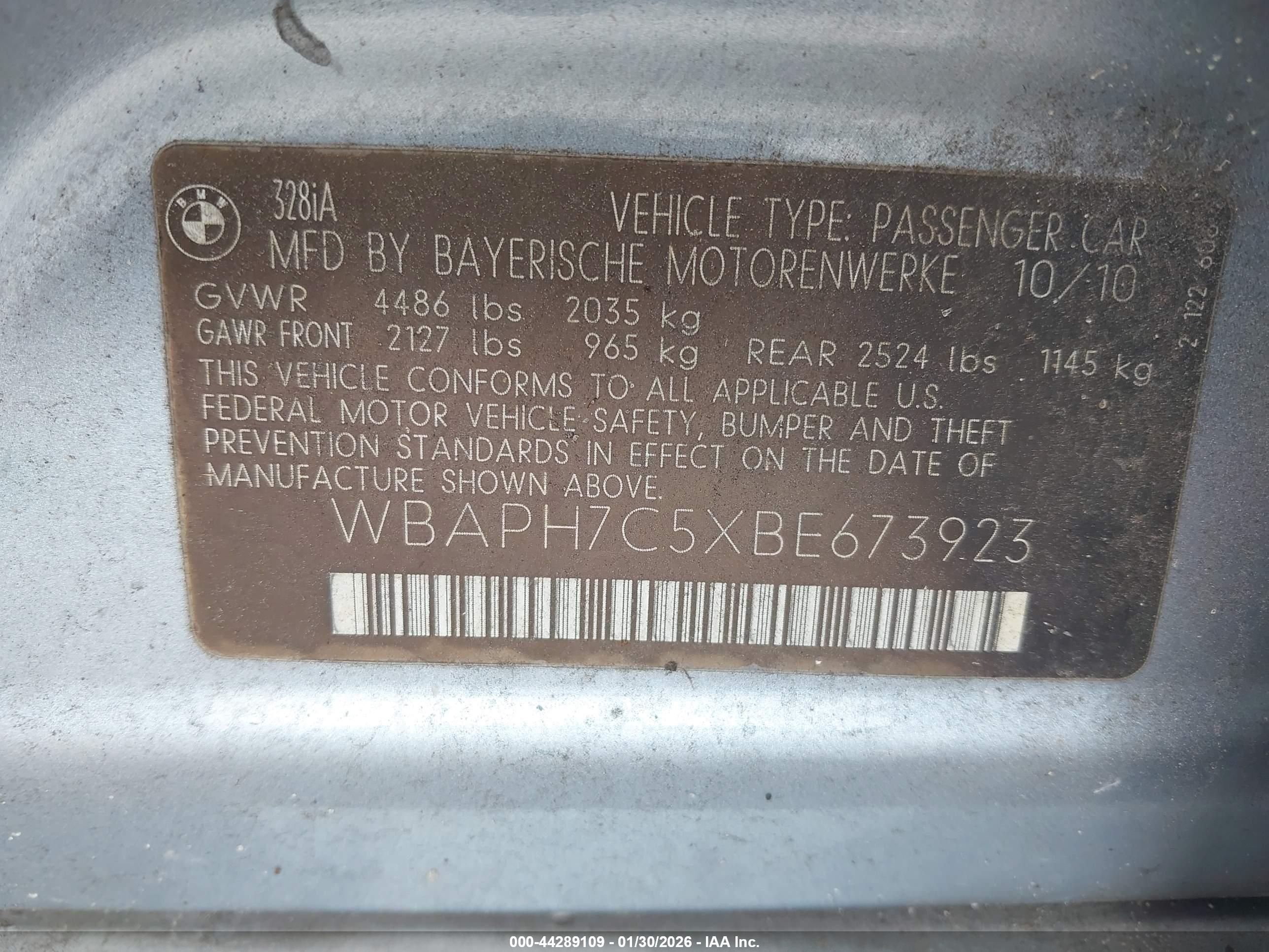 BMW 328I image 9
