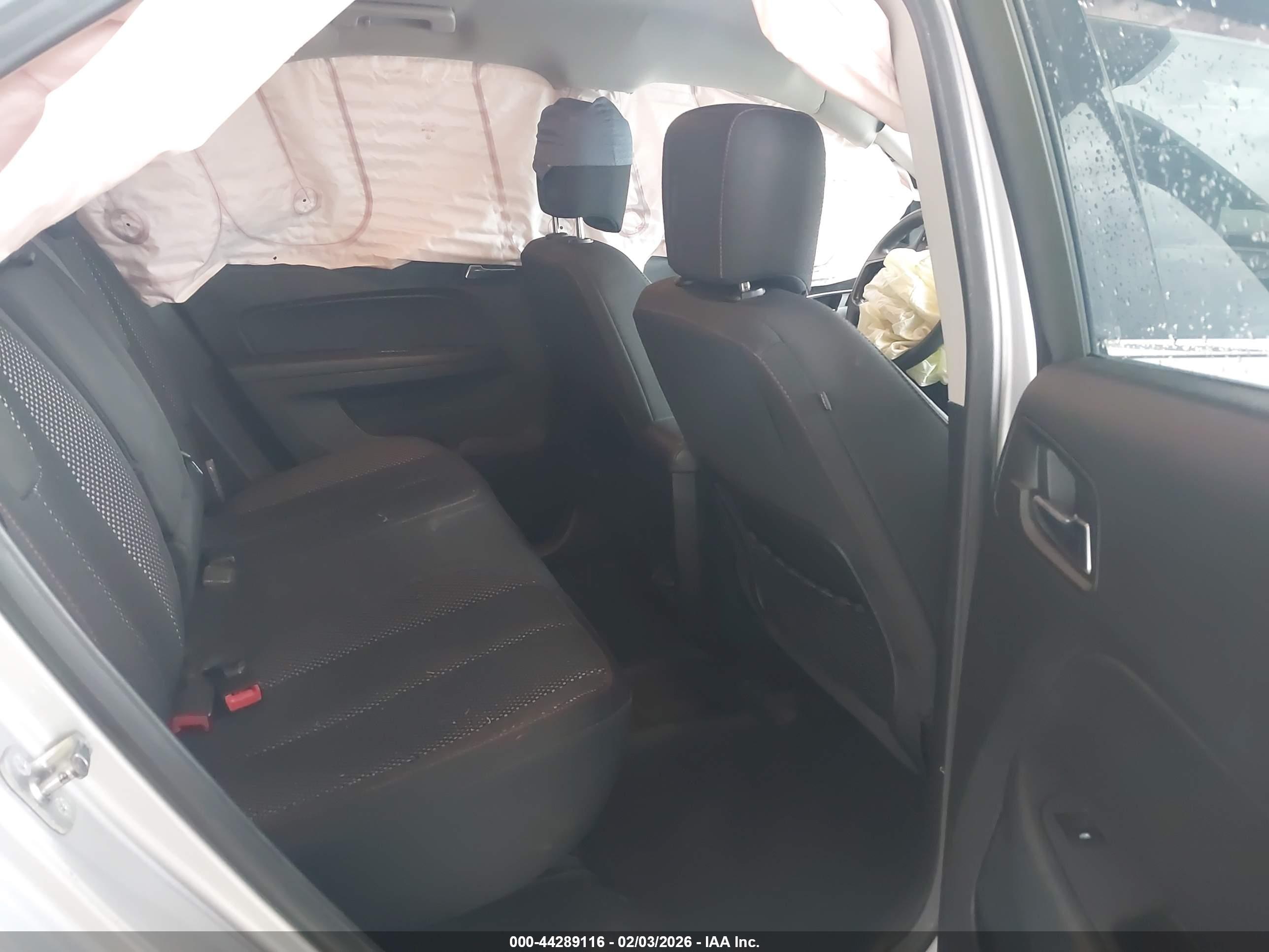 CHEVROLET EQUINOX image 8
