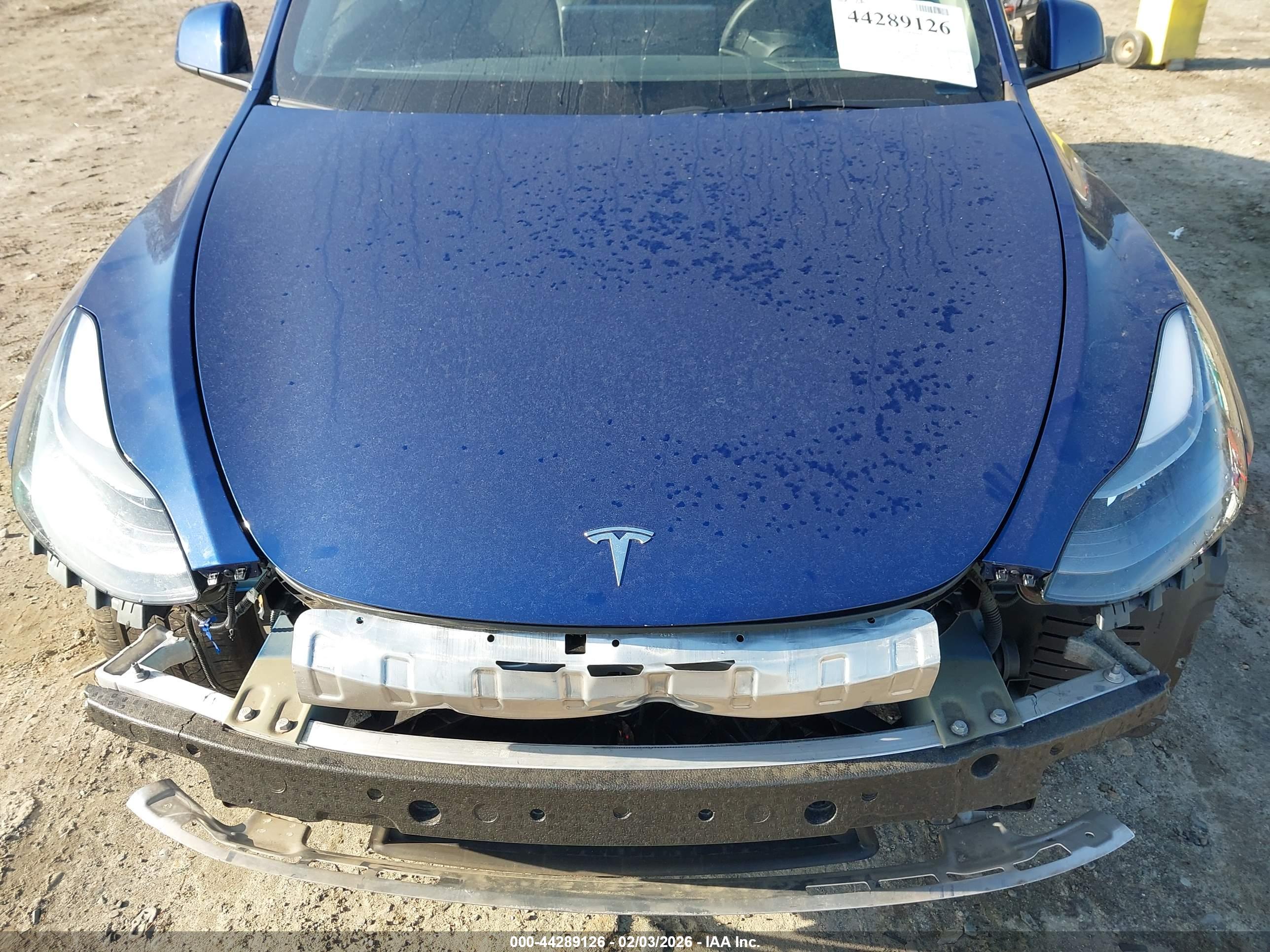 TESLA MODEL image 10