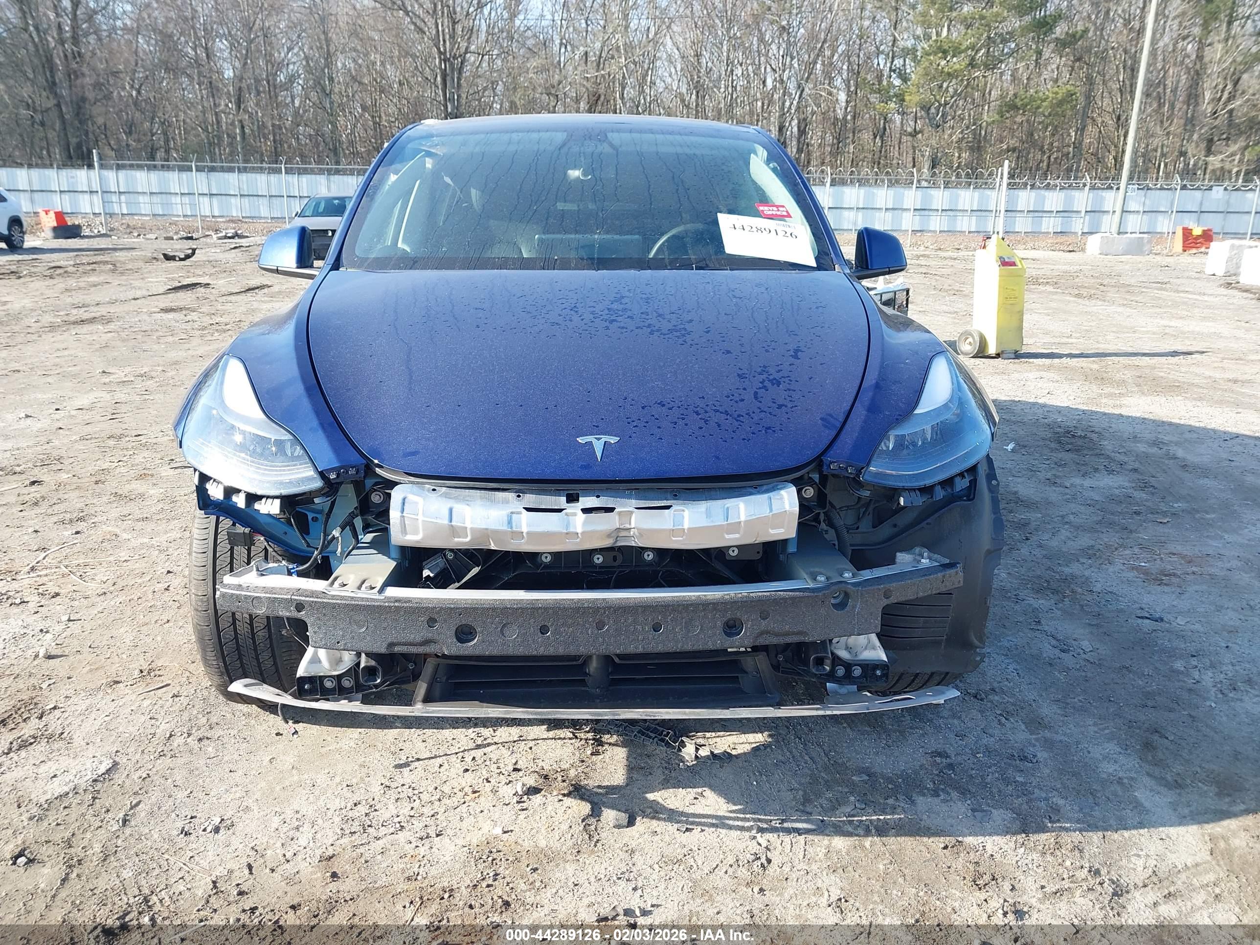 TESLA MODEL image 6