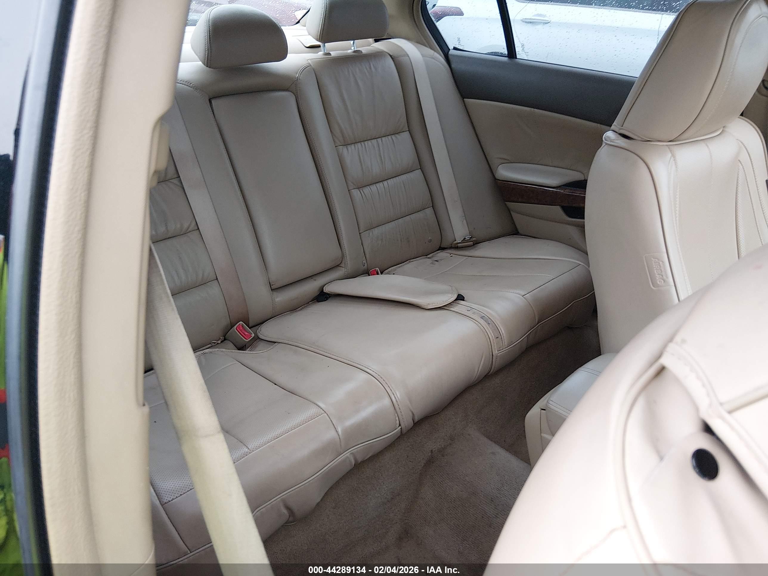 HONDA ACCORD image 8