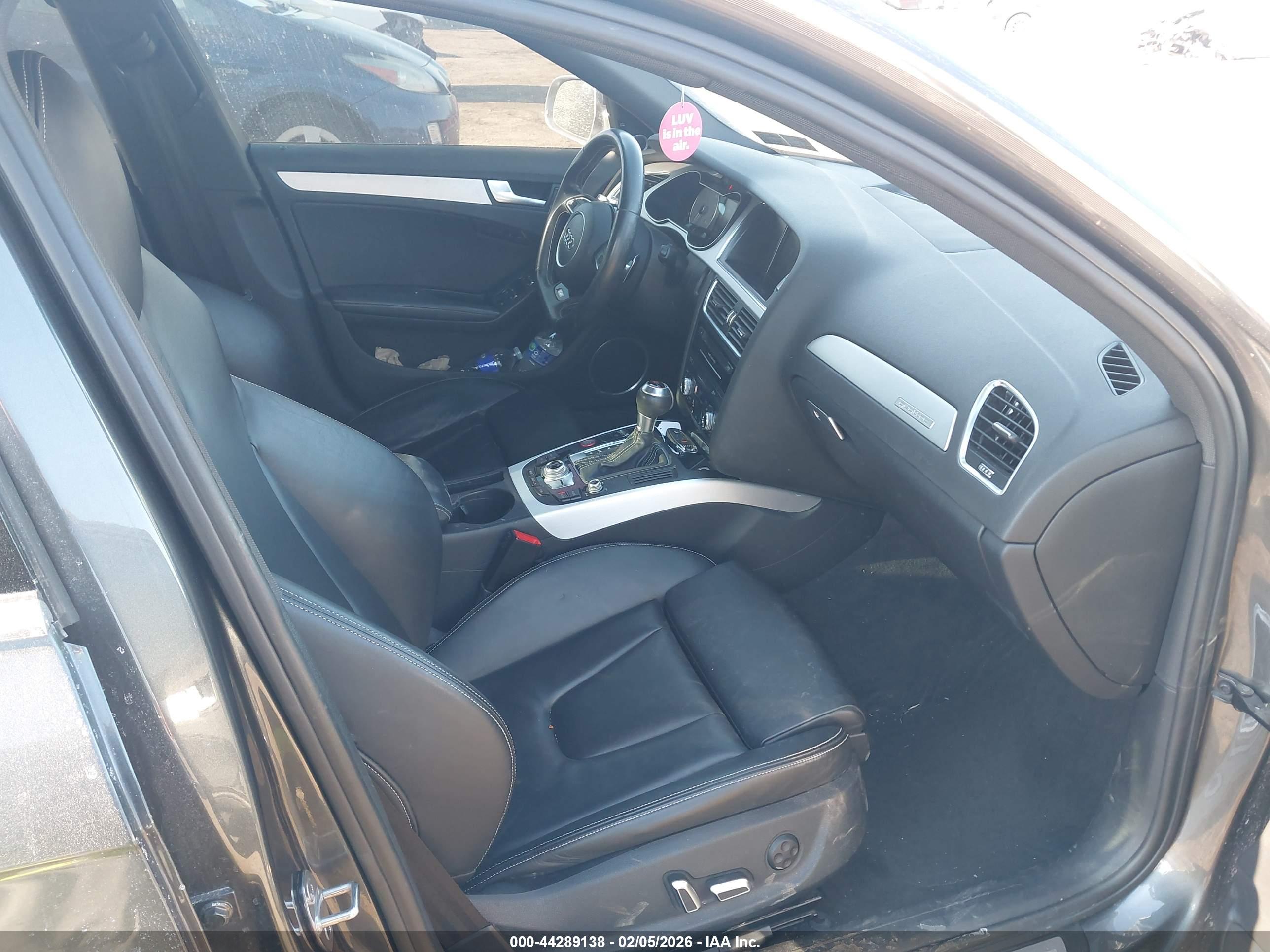 AUDI S4 image 5
