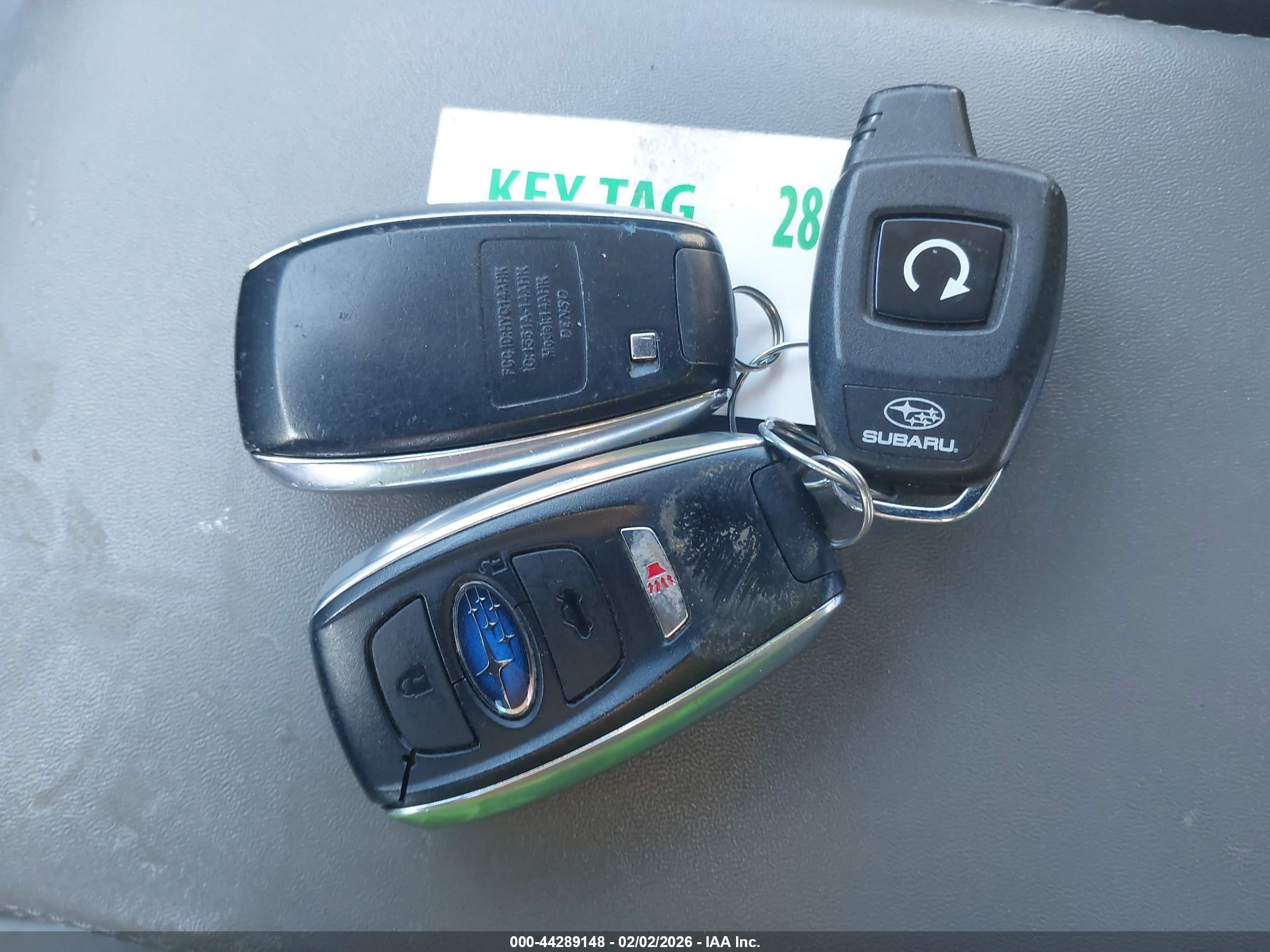 SUBARU LEGACY image 11