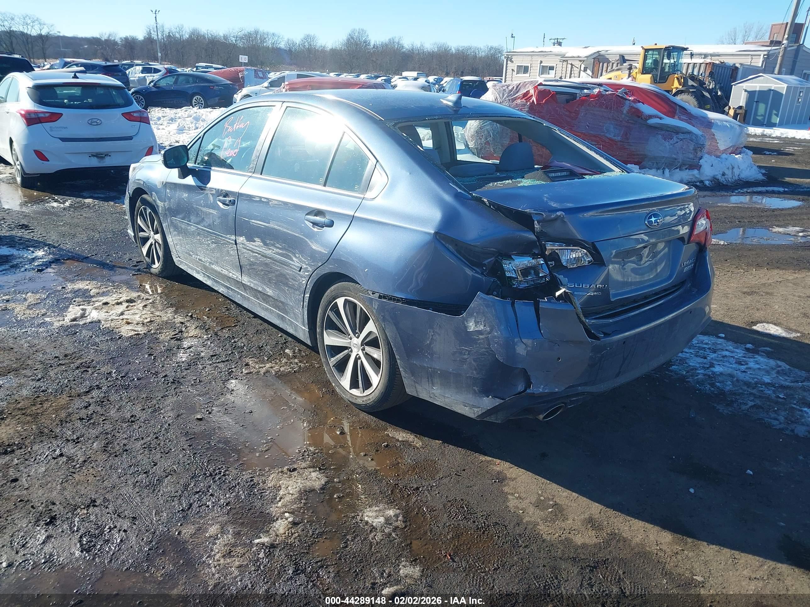 SUBARU LEGACY image 3
