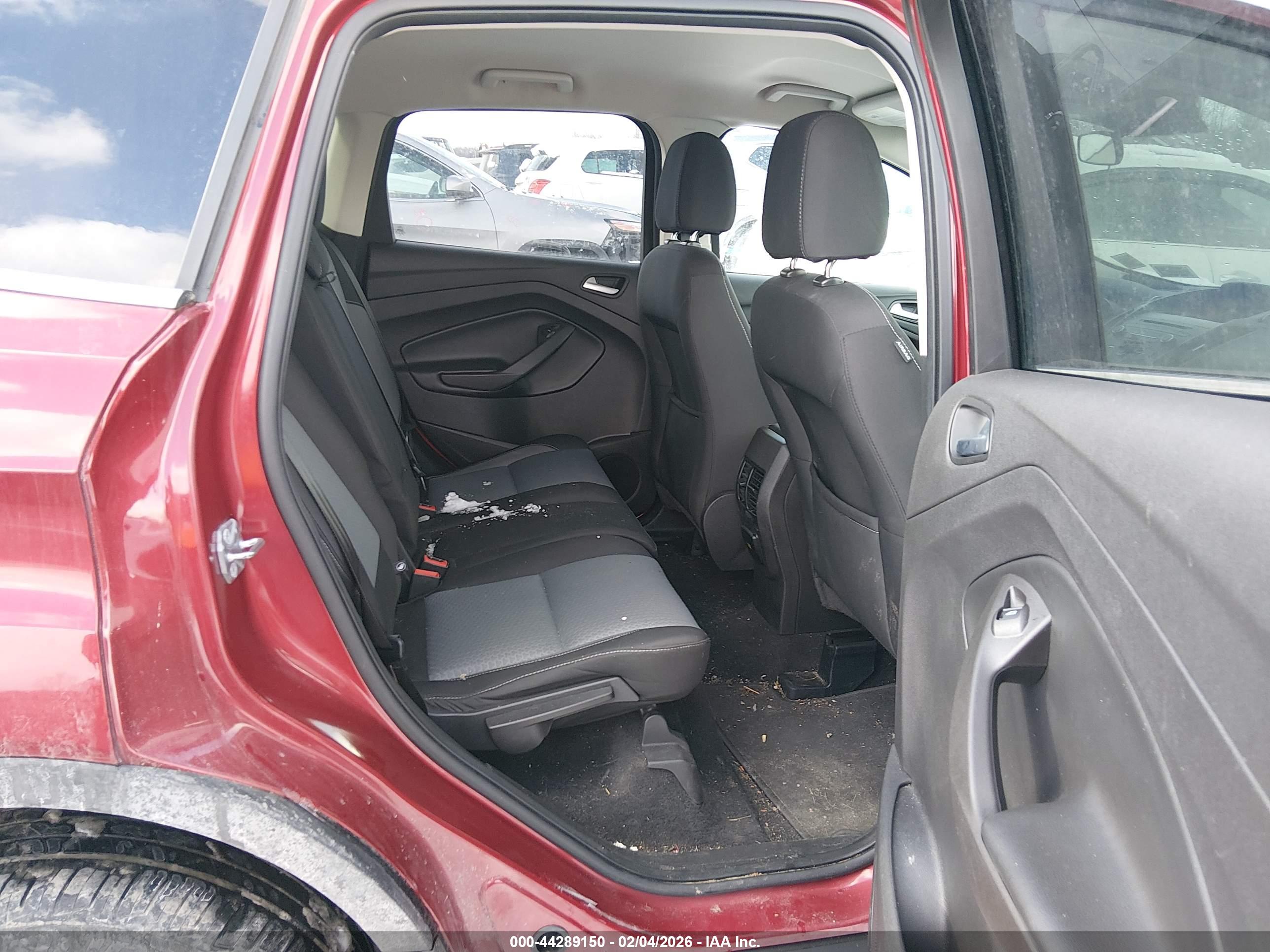 FORD ESCAPE image 8