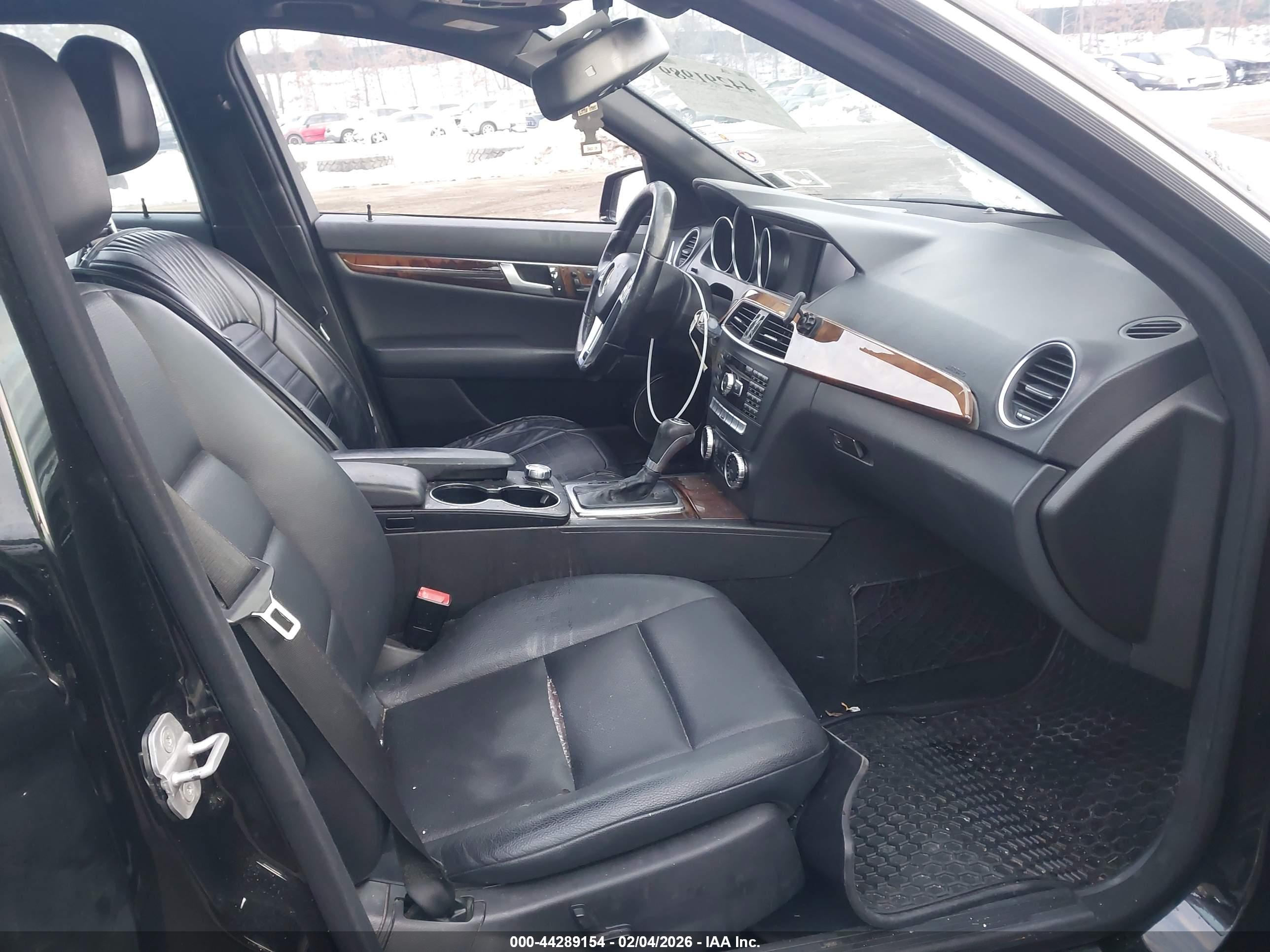 MERCEDES-BENZ C image 5