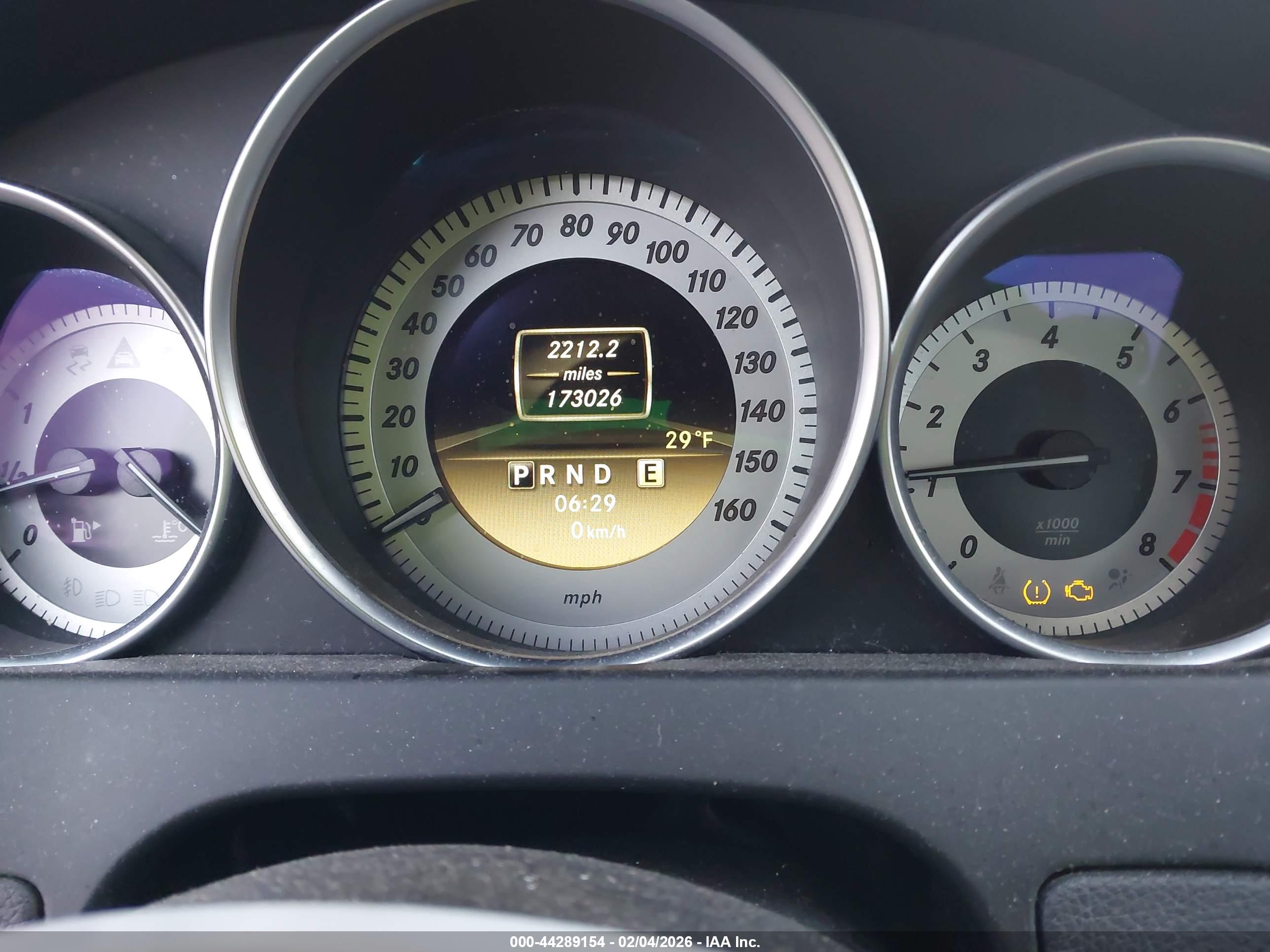 MERCEDES-BENZ C image 7