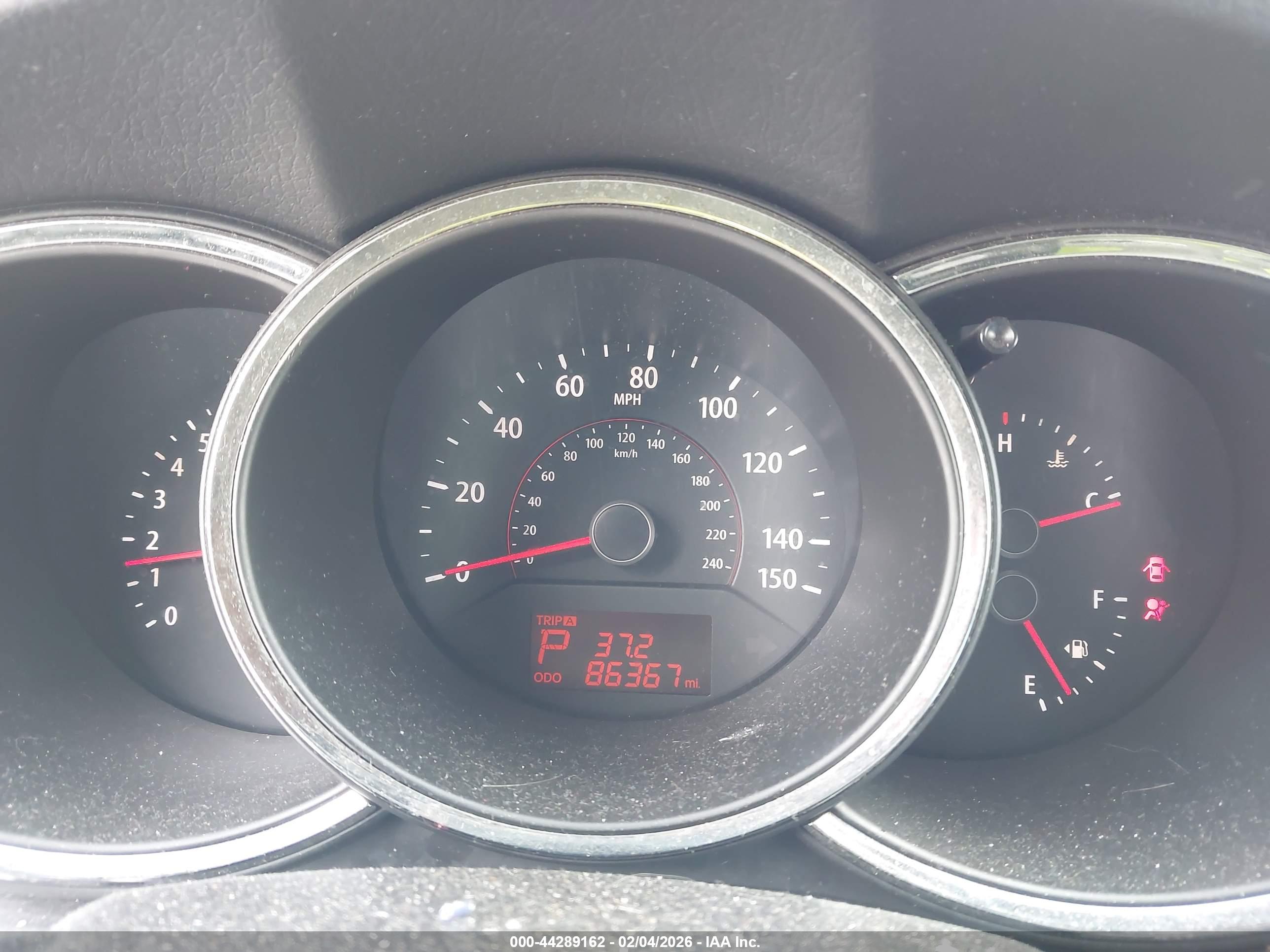 KIA SORENTO image 7