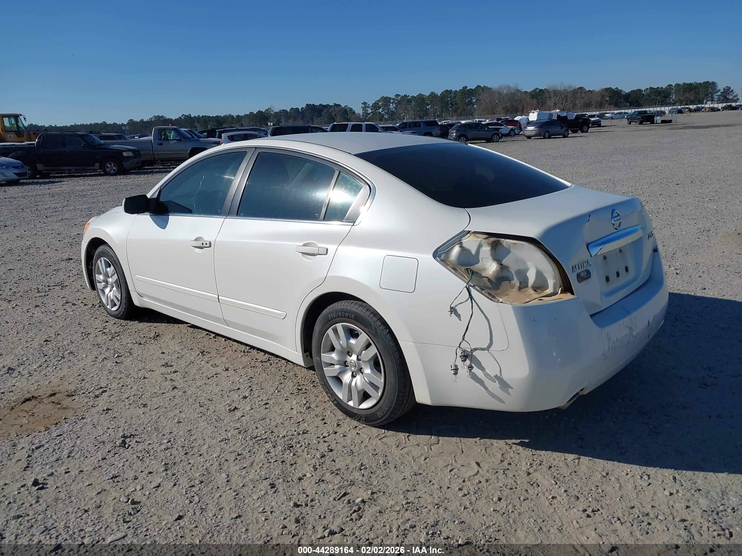 NISSAN ALTIMA image 3