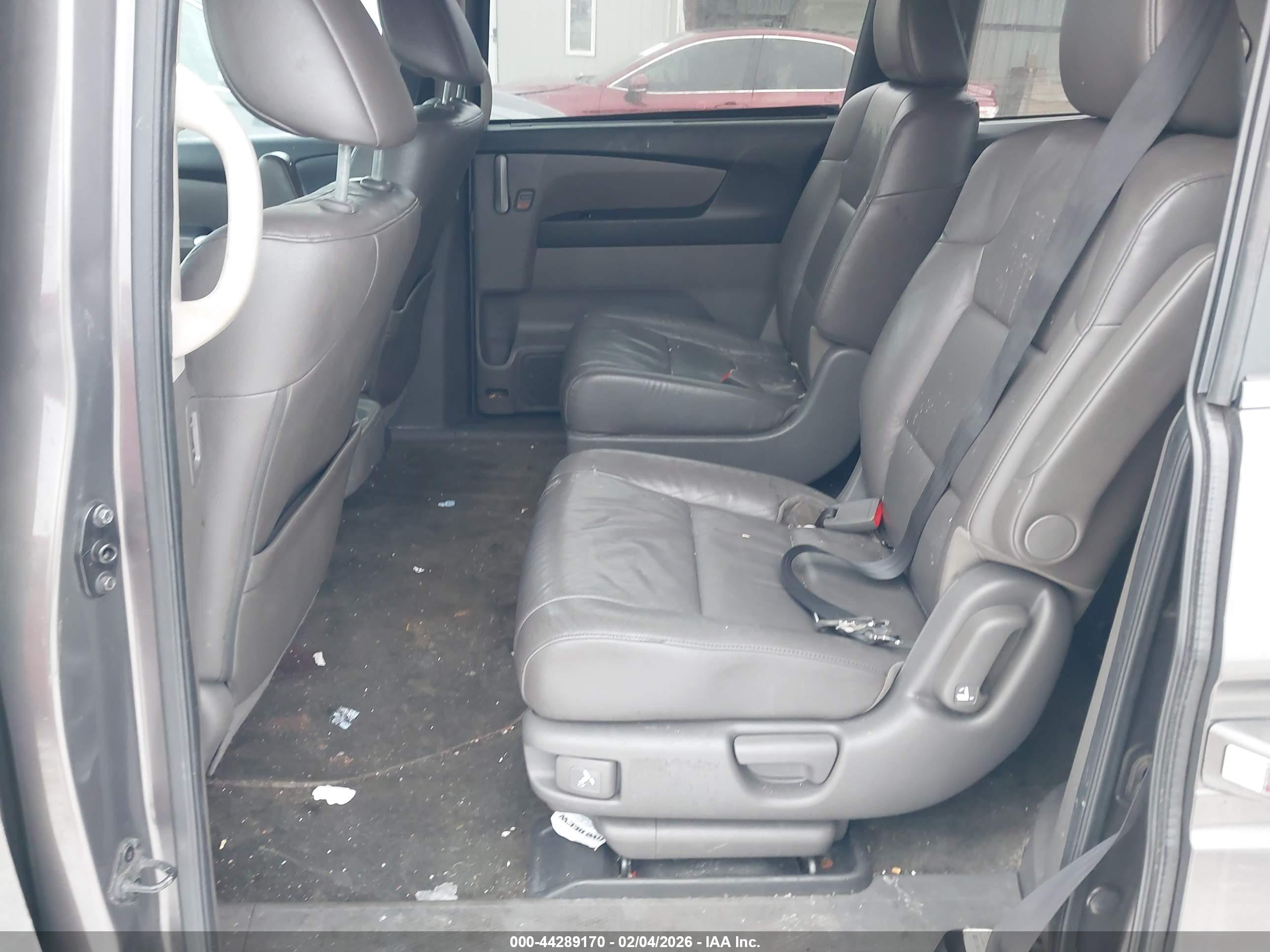 HONDA ODYSSEY image 8