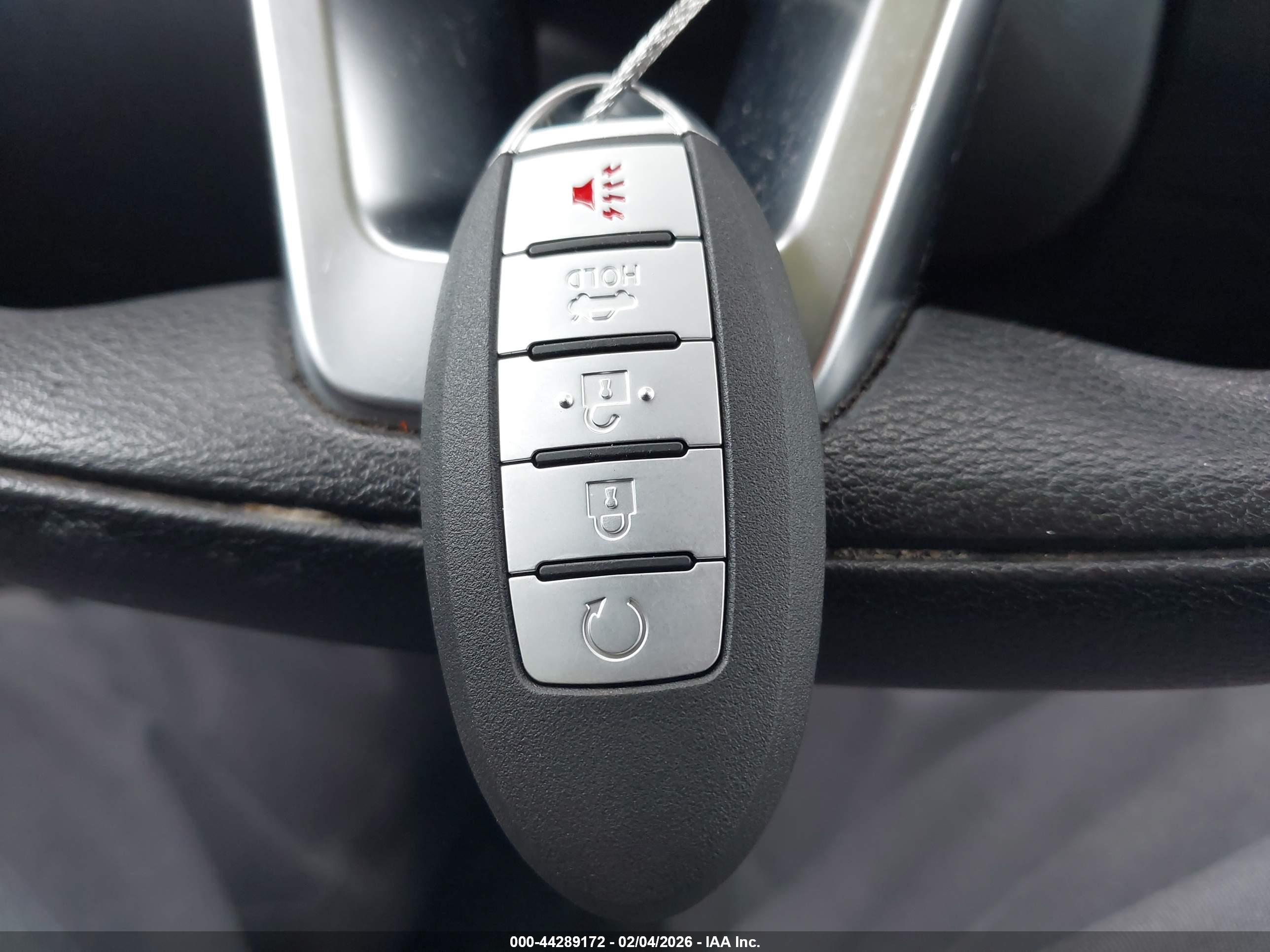 NISSAN ALTIMA image 11